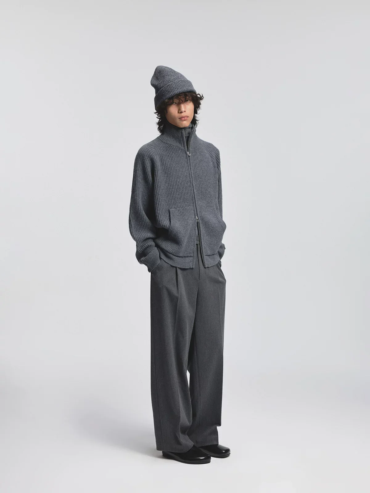 Ribbed Merino Raglan Zip Cardigan - Image 5