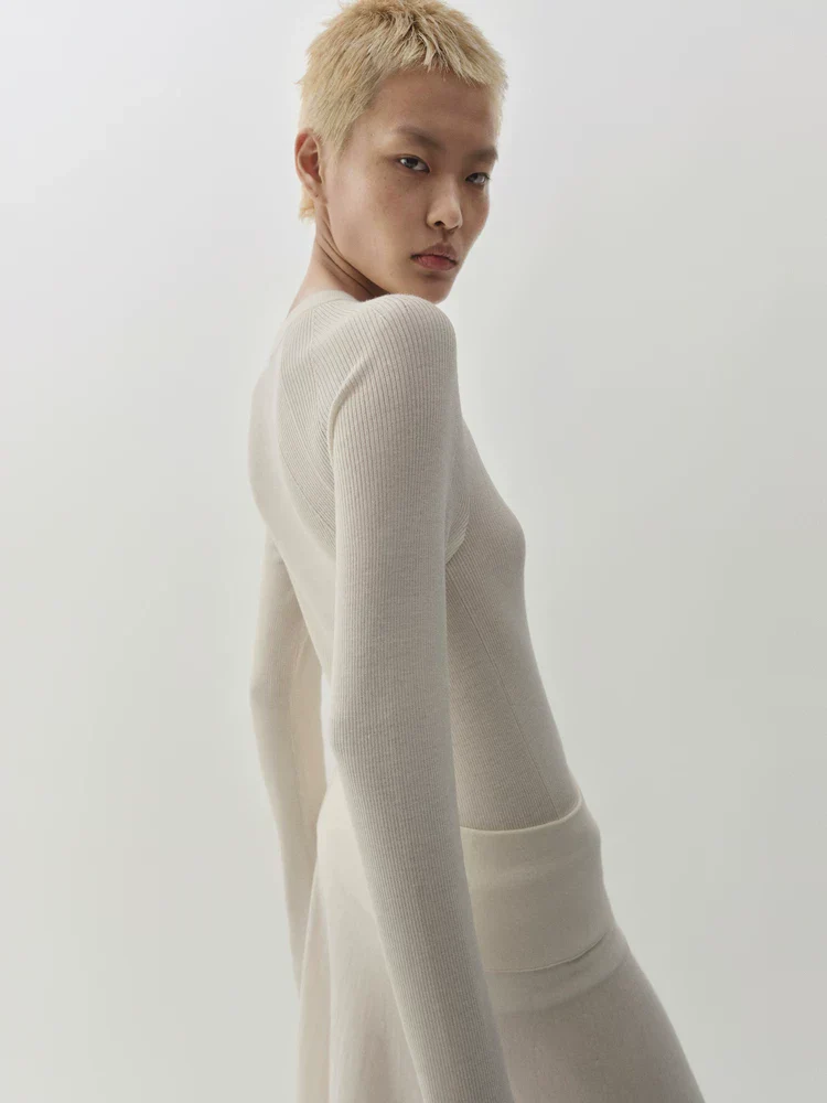 Ribbed Raglan Sweater - Image 3