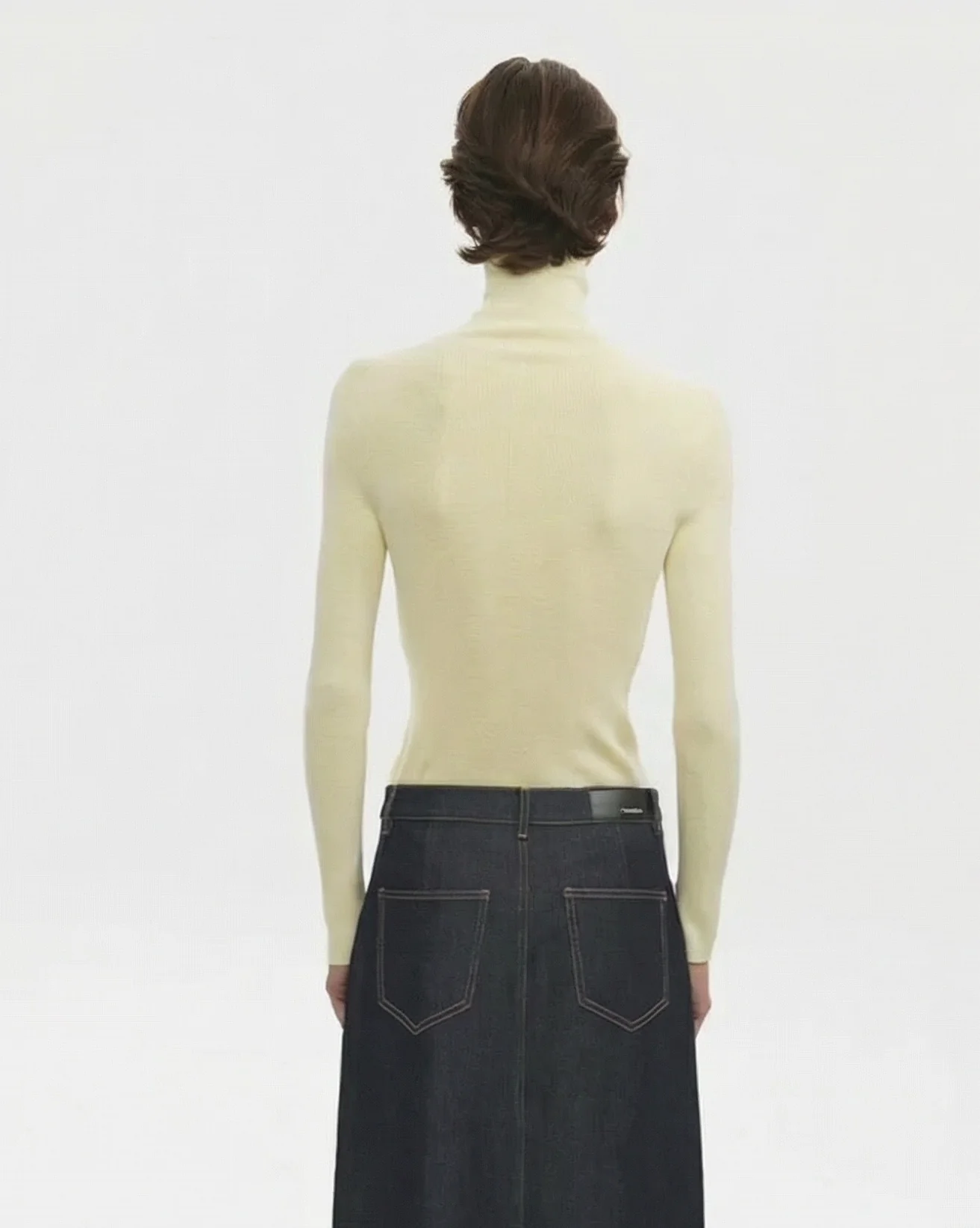 Ribbed Turtleneck Sweater - Image 4