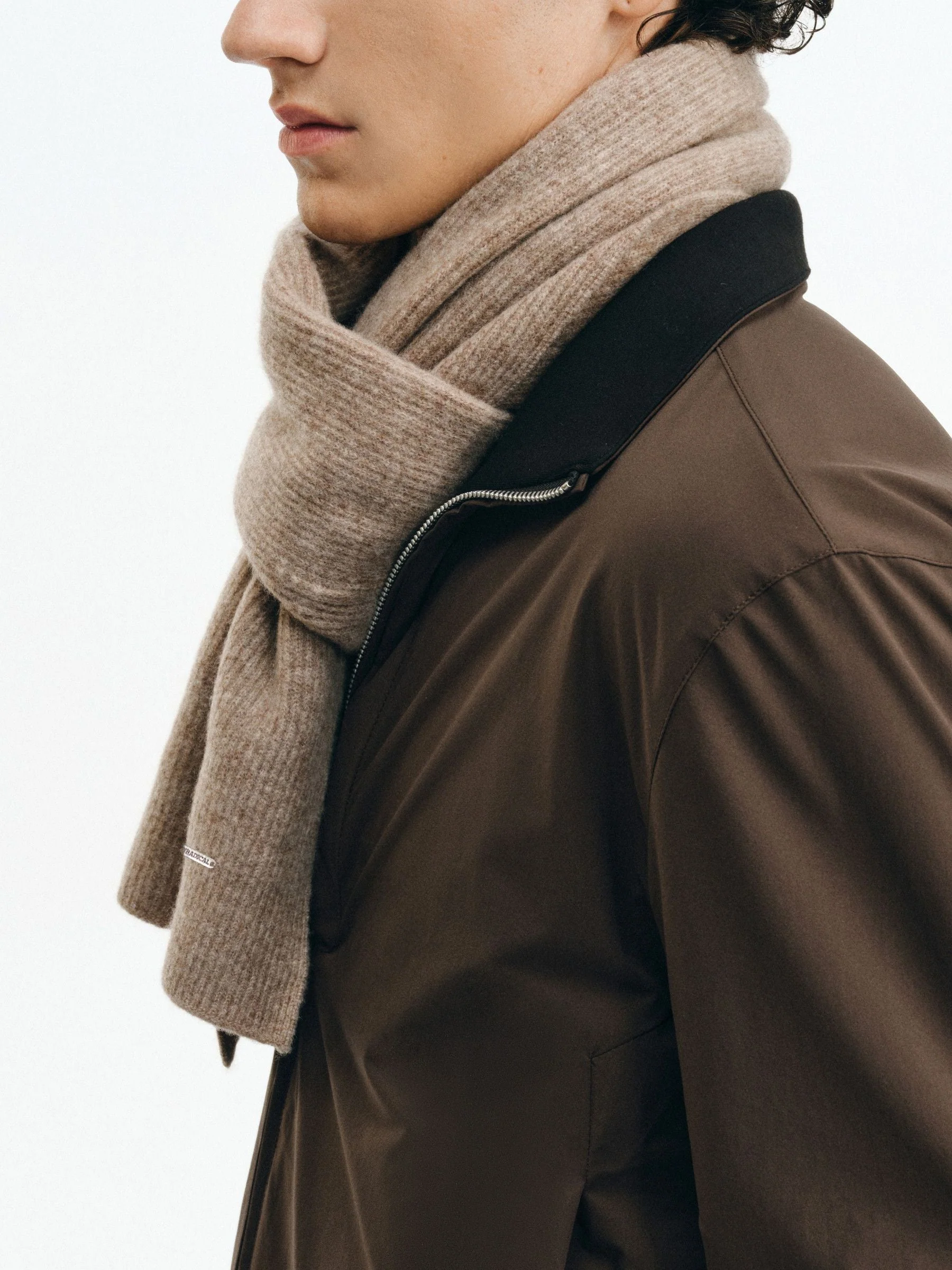 Ribbed Wool Scarf - Image 4