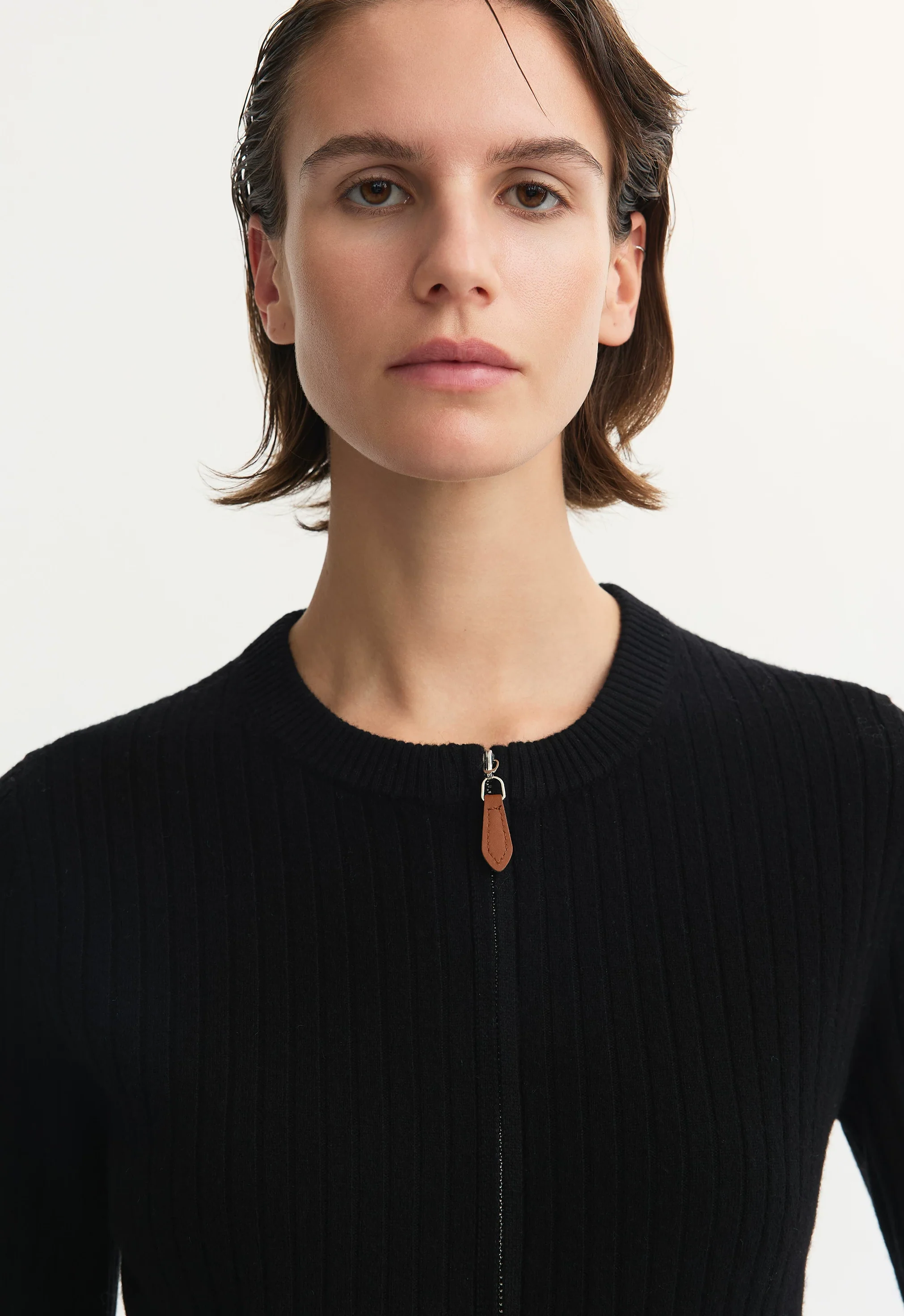 Ribbed Zip Cardigan - Image 5
