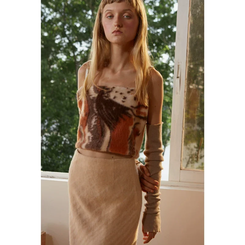 Rimless Woolen Abstract Top - Image 2