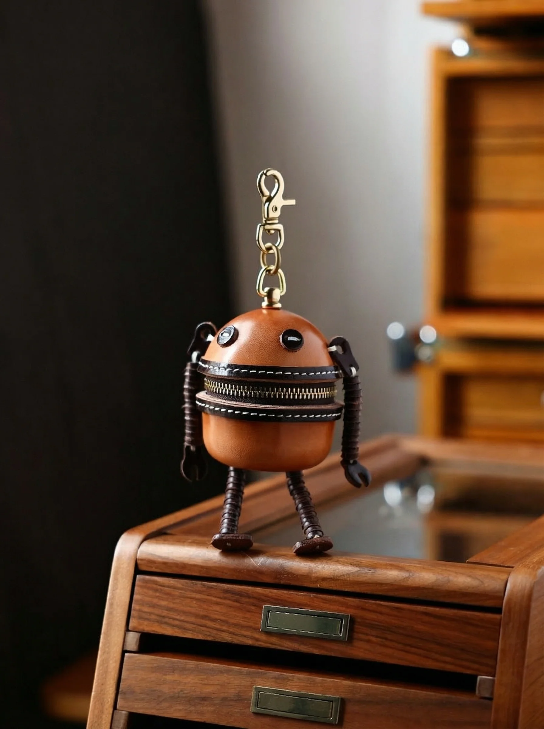 Robot Leather Key Pouch - Image 3