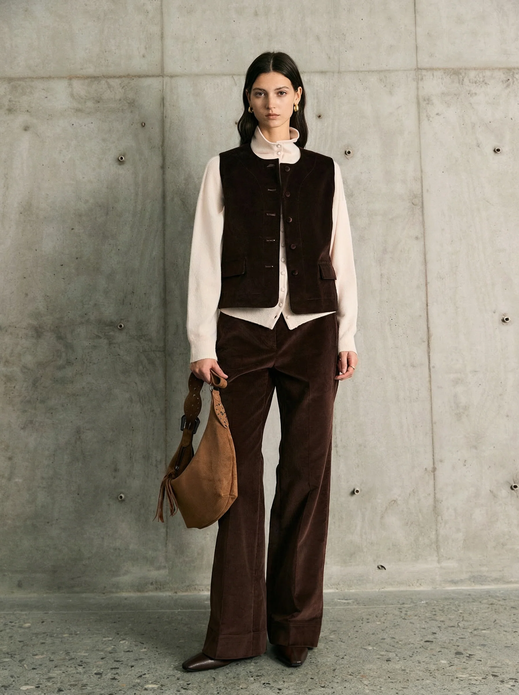 Round-Neck Button Vest