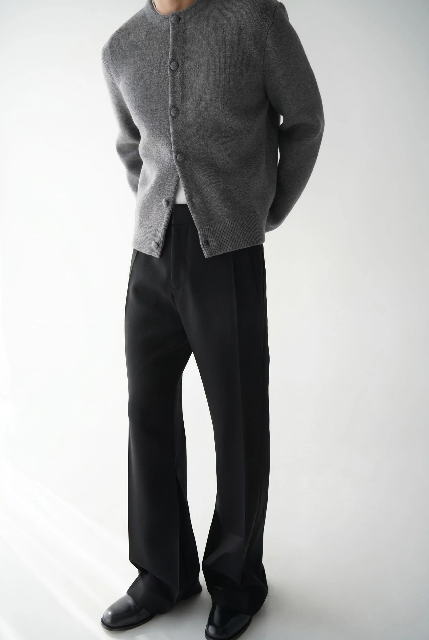 Round Neck Knit Cardigan