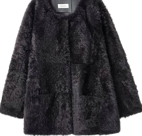Round-Neck Mid-Length Shearling Coat - Image 6