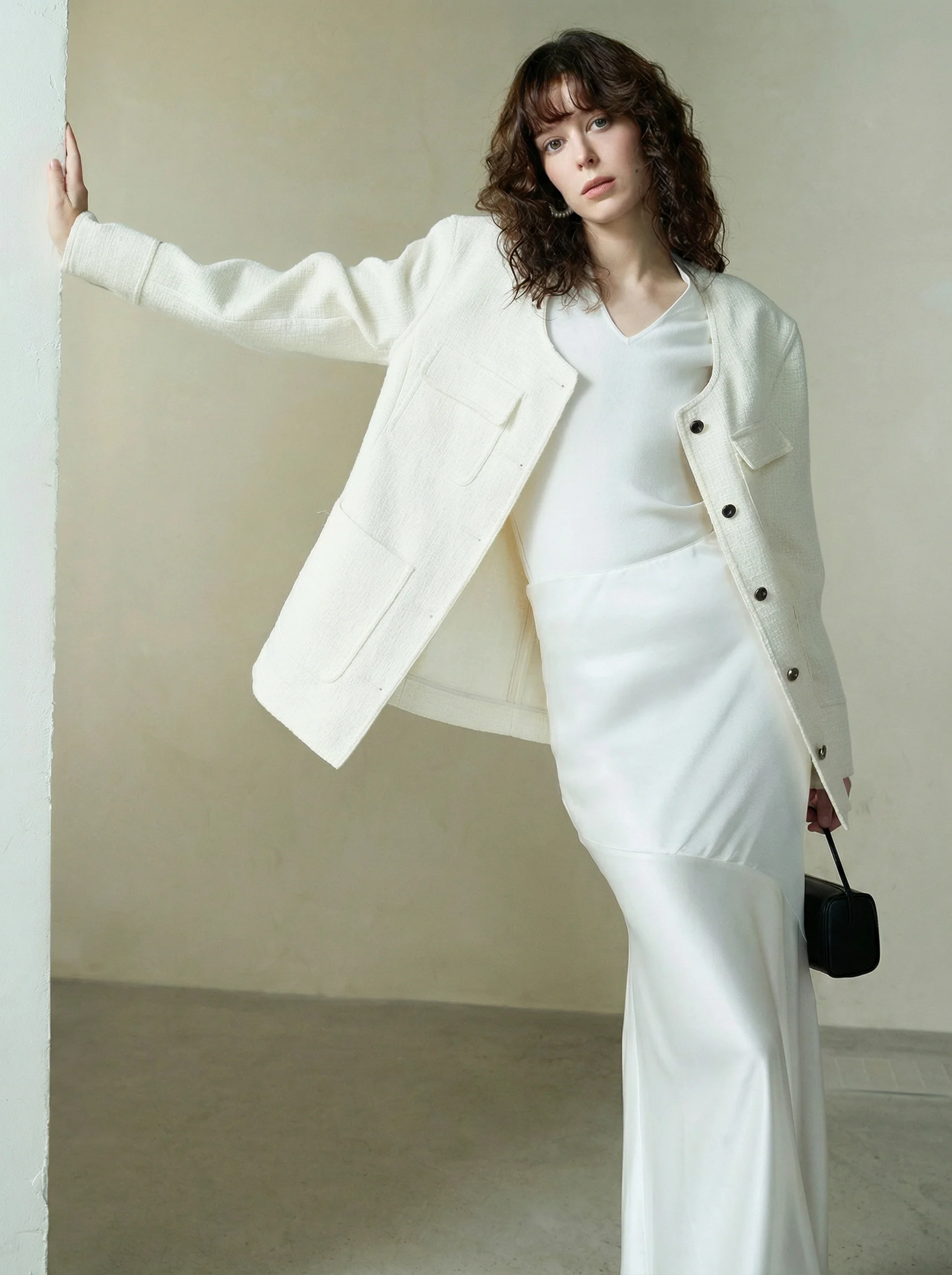 Round-Neck Tweed Jacket - Image 5