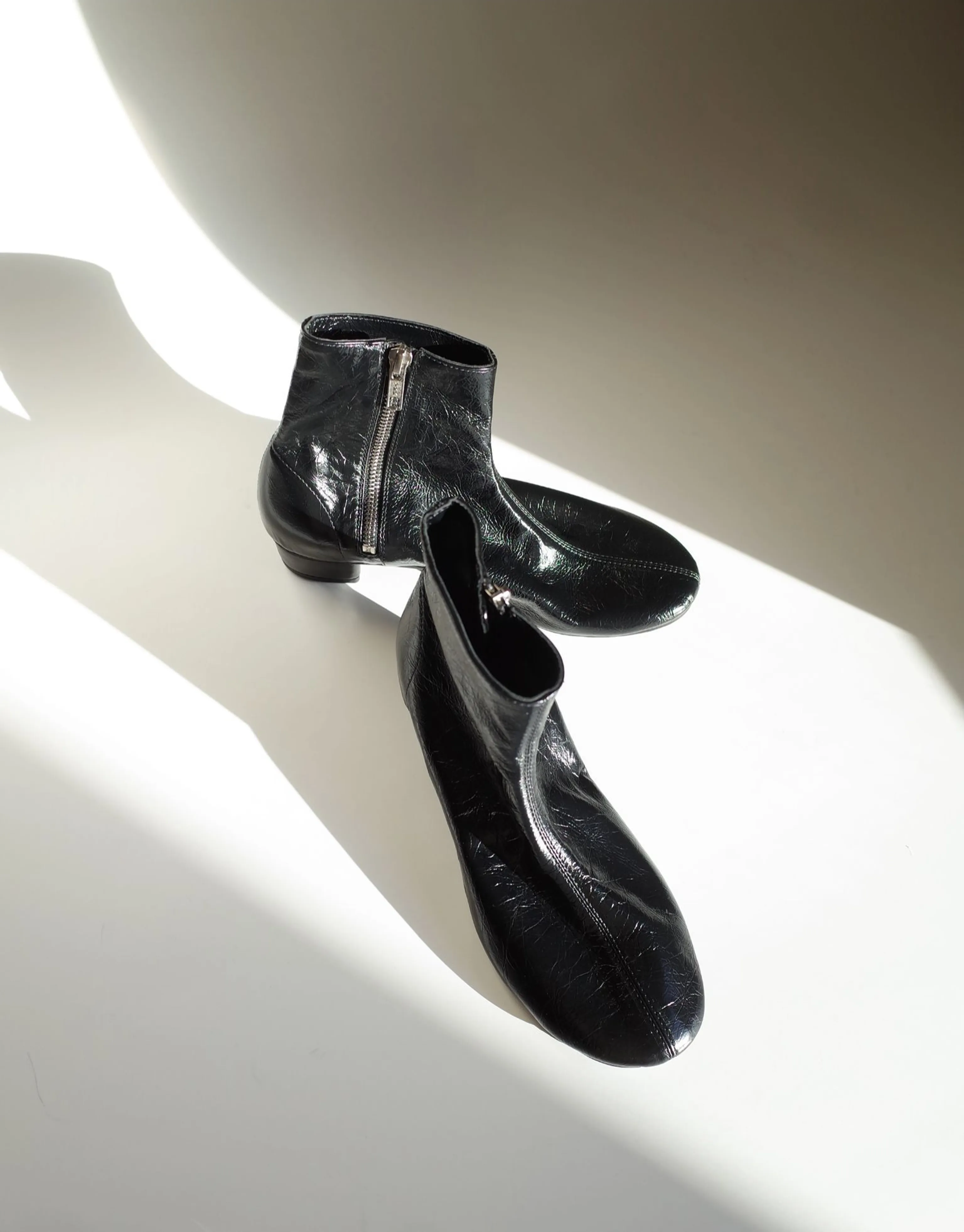 Round Toe Cowhide Ankle Boots - Image 4