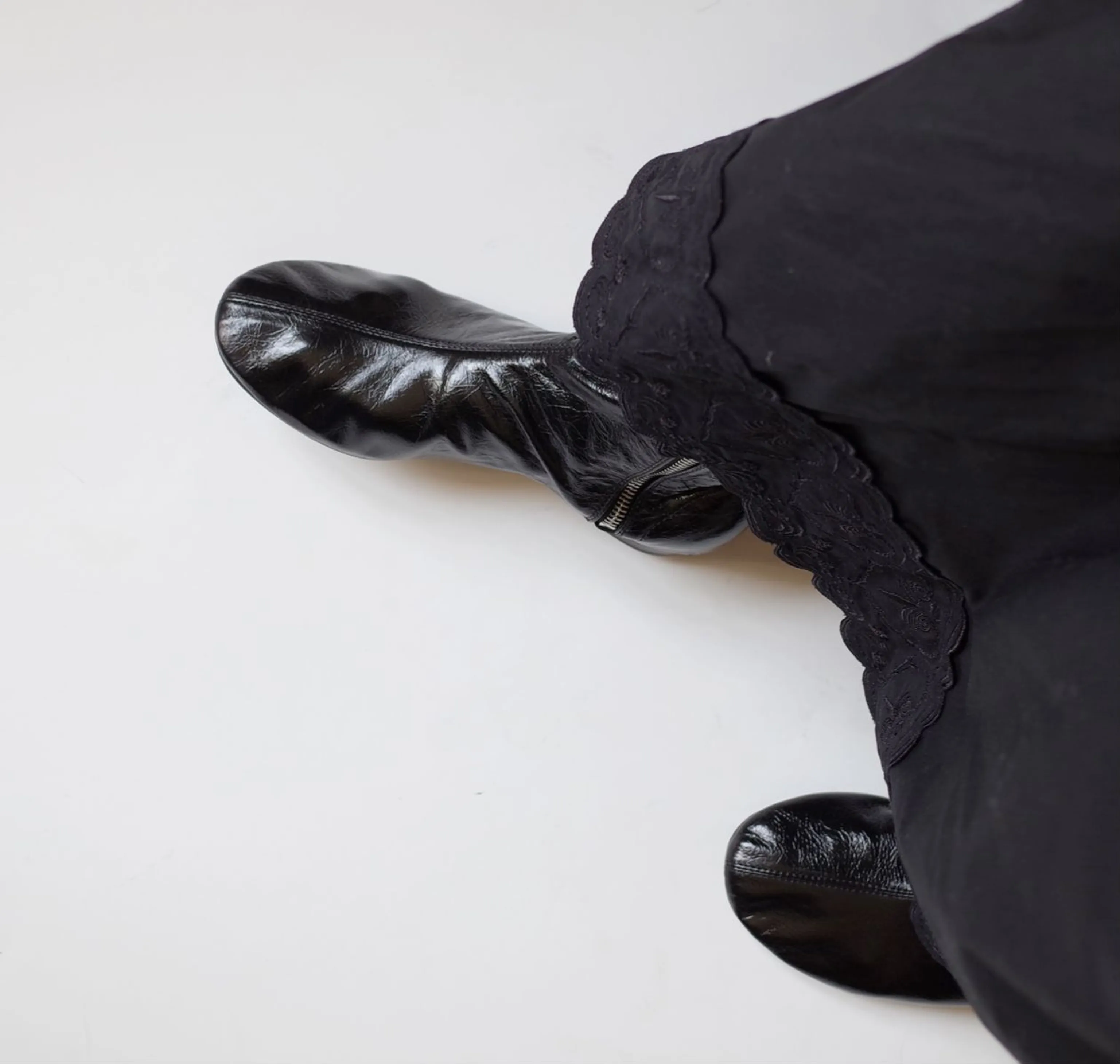 Round Toe Cowhide Ankle Boots - Image 5