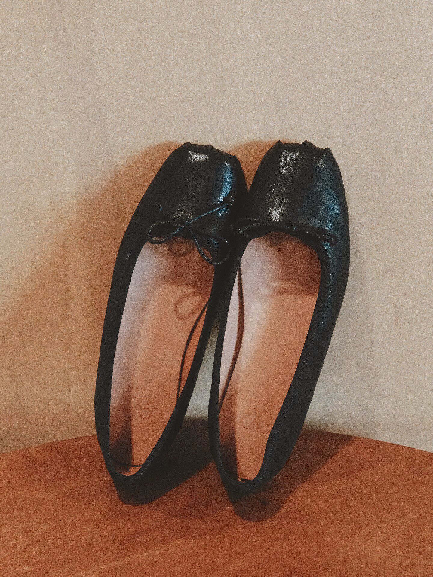Ruched Bow Flats - Image 5