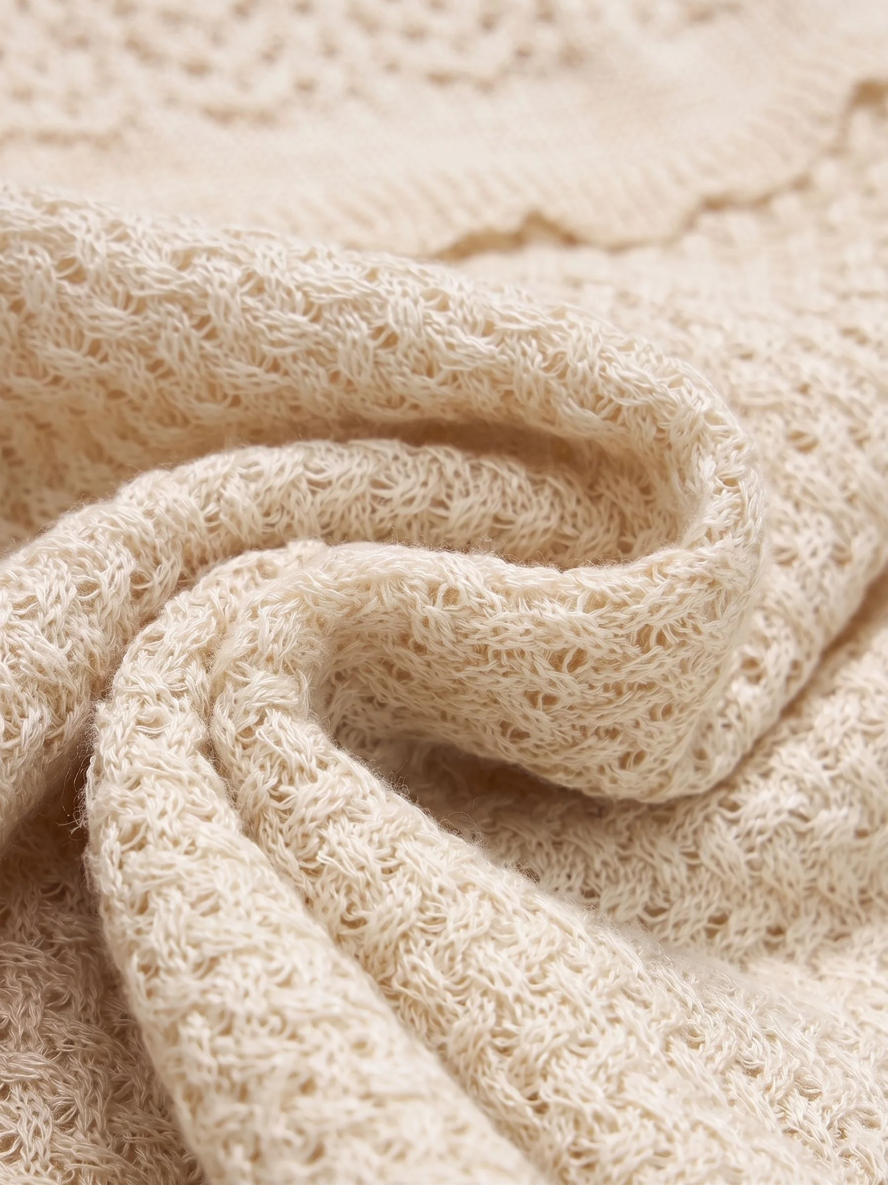 Scalloped Knit Camisole - Image 3