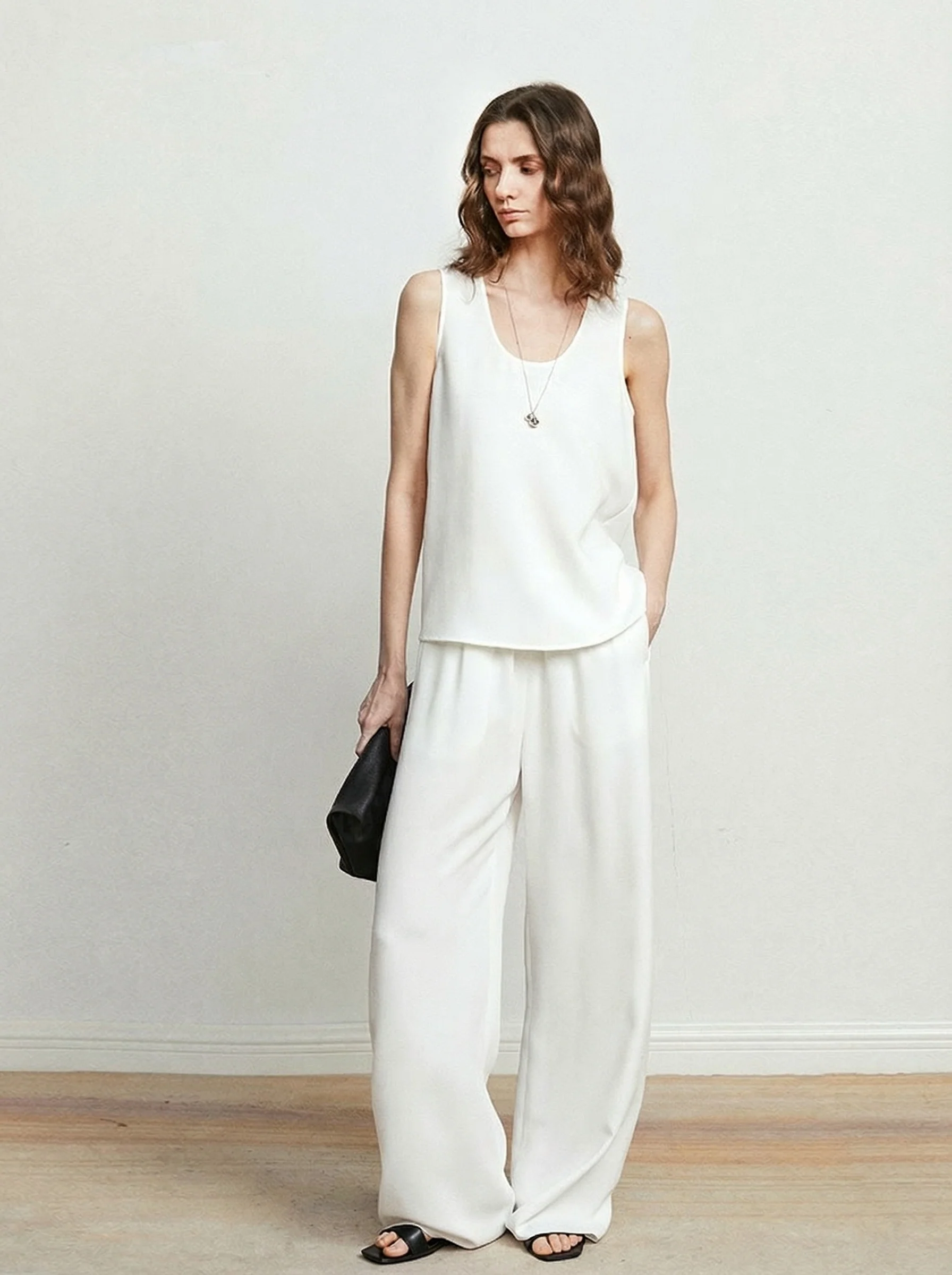 Scoop Neck Tank - Image 3