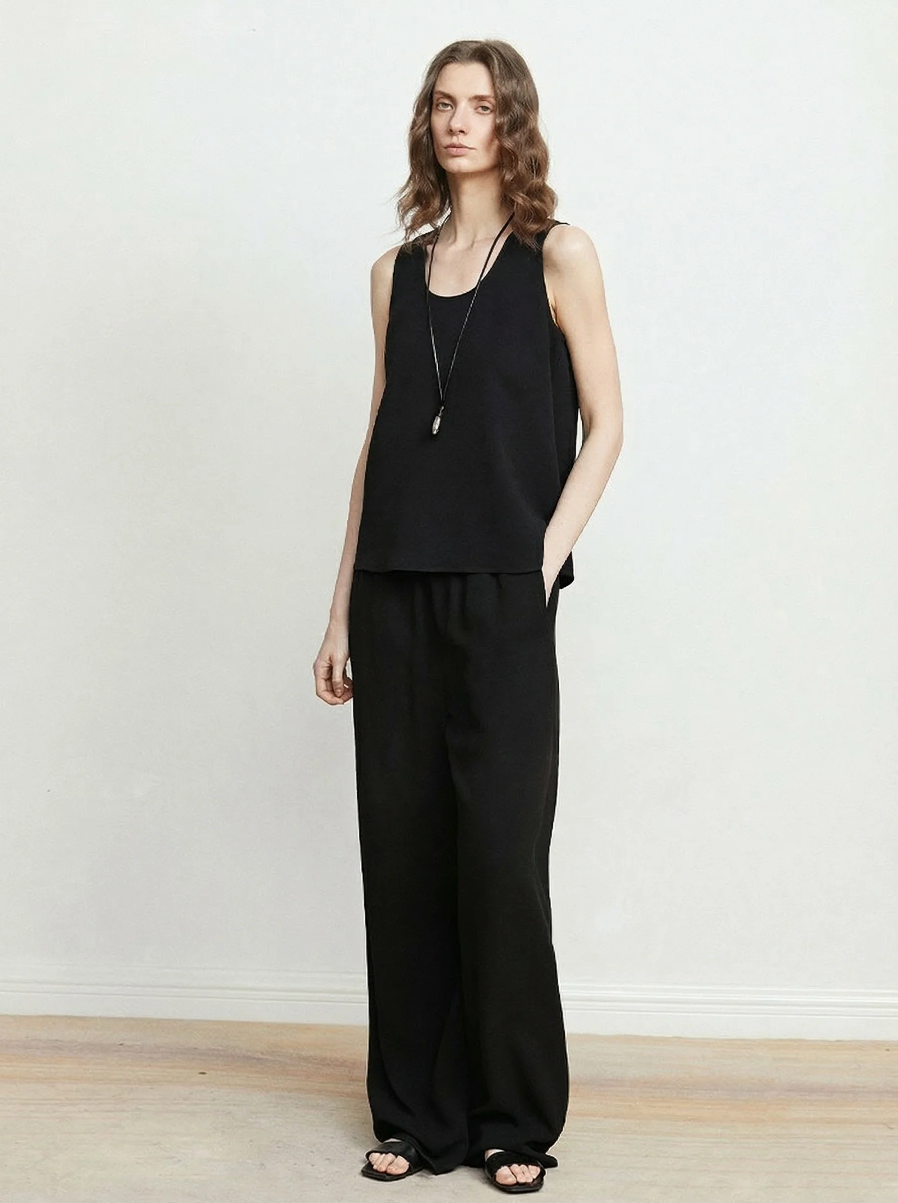 Scoop Neck Tank - Image 4