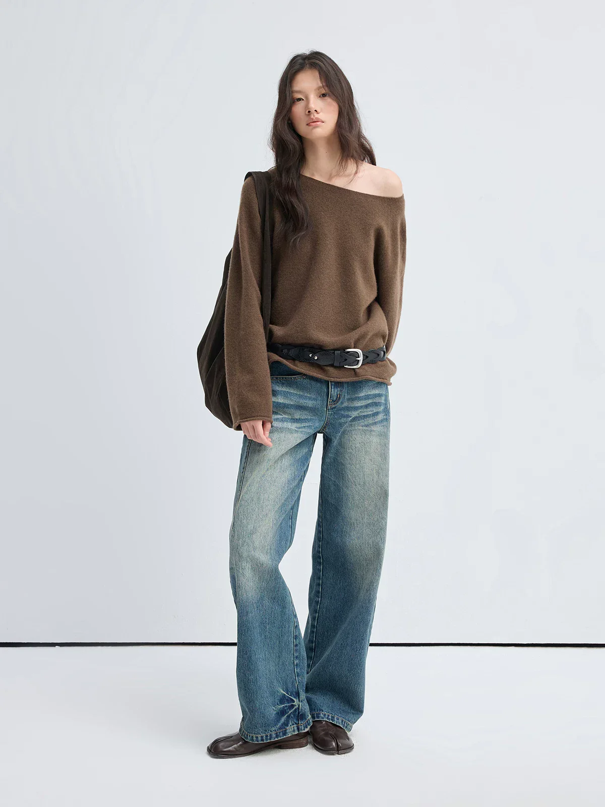 Seamed Wide-Leg Jeans