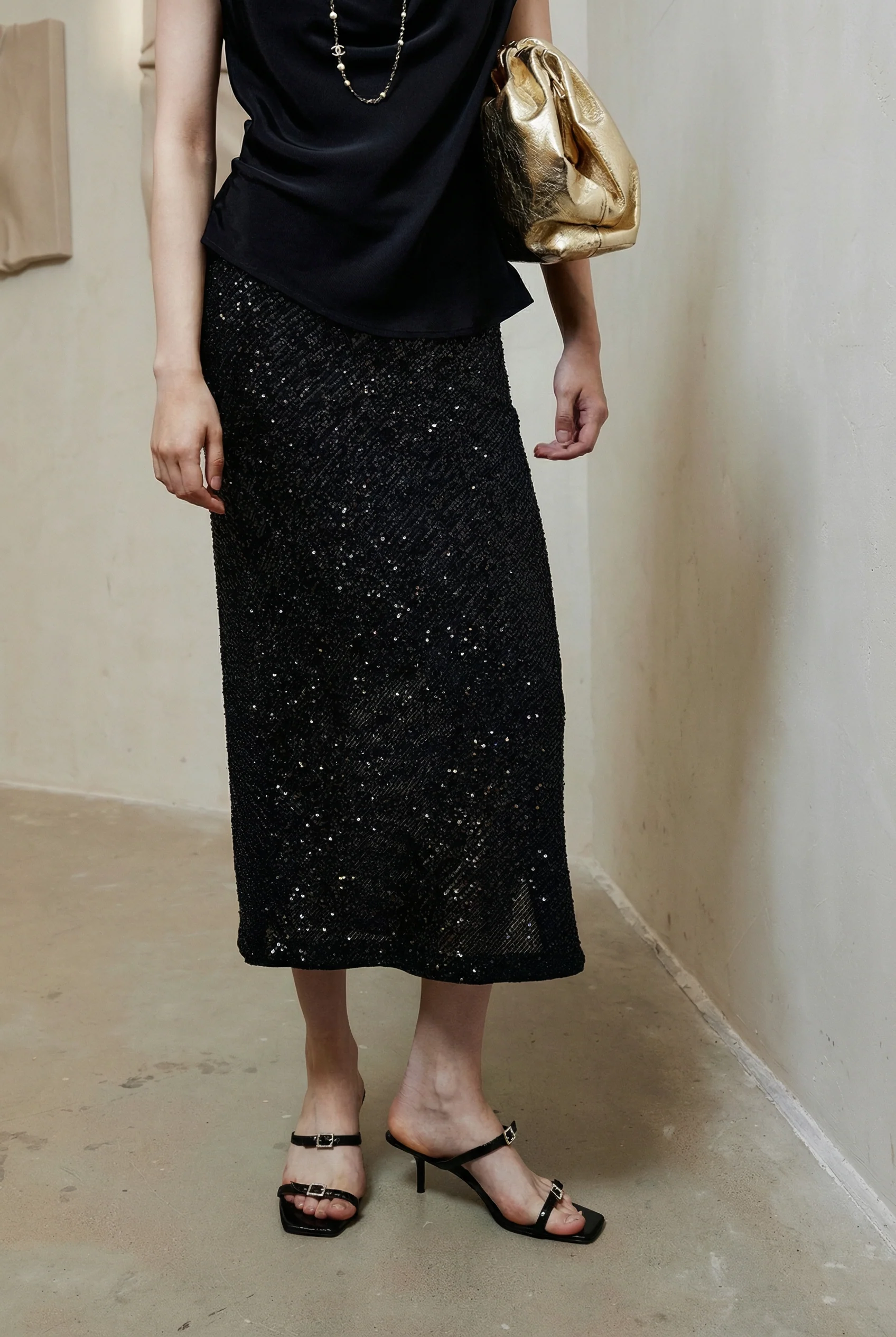 Sequin High-Waist Pencil Skirt - Image 5
