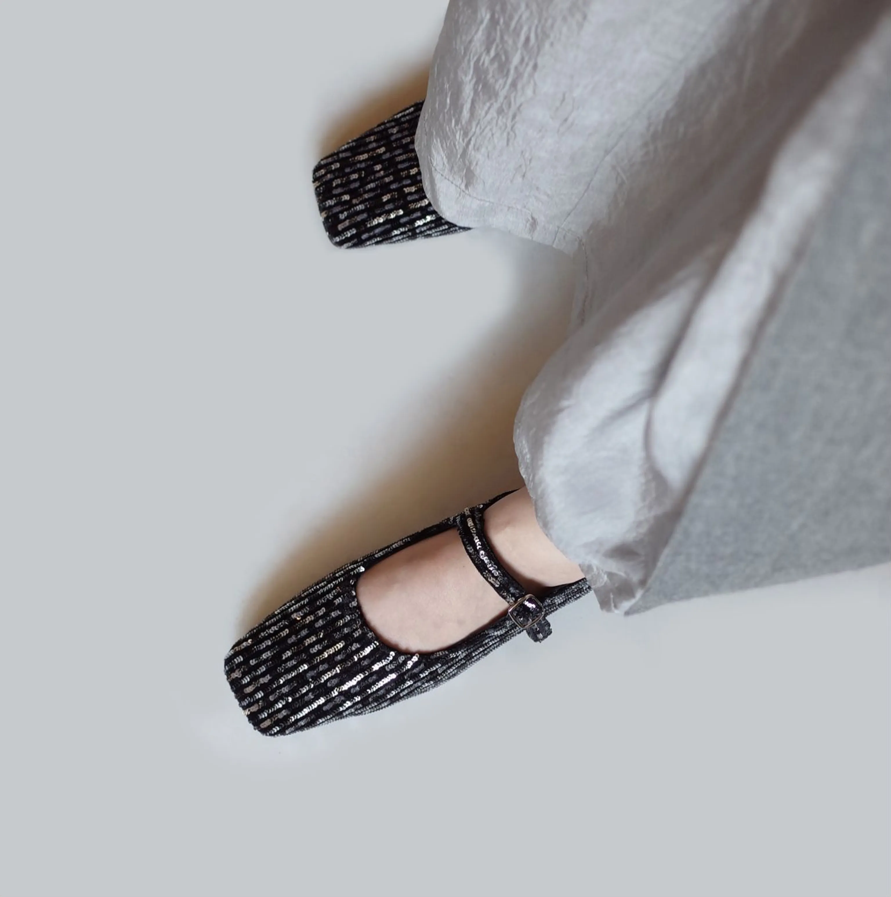 Sequined Velvet Mary Jane Shoes - Image 4
