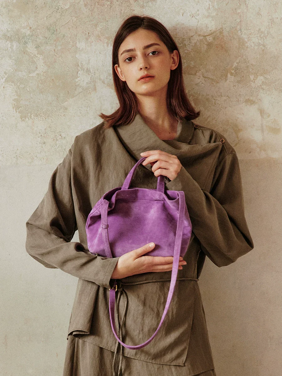 Sheepskin Bucket Tote Bag - Image 3