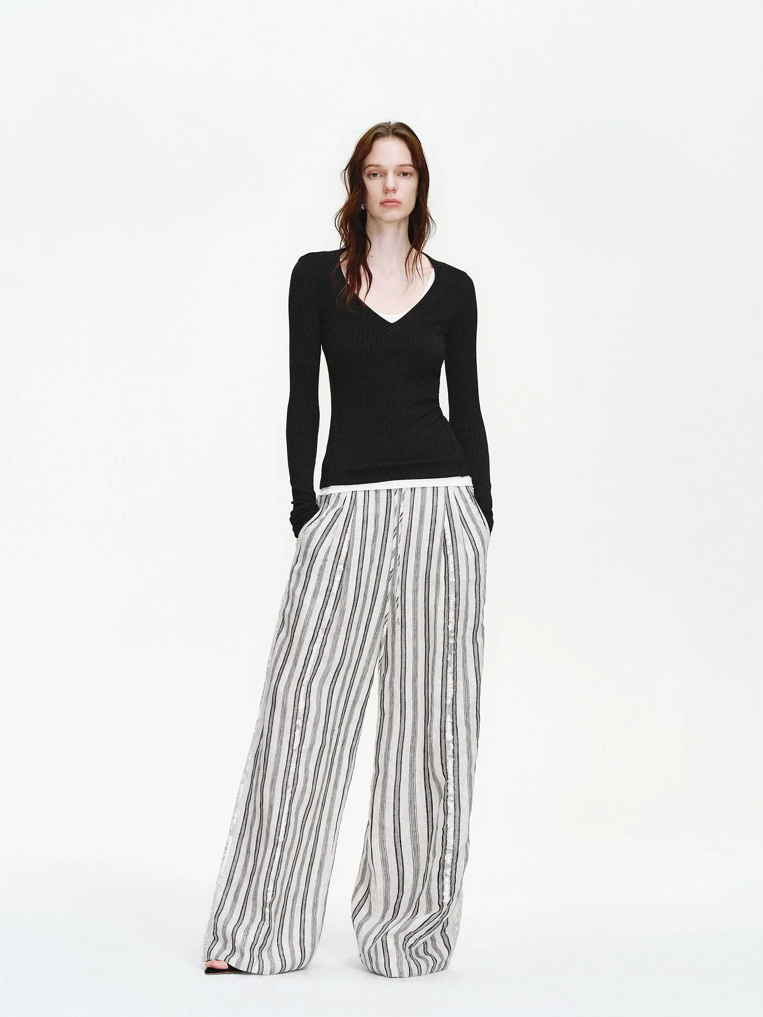 Shimmer Rib V-Neck - Image 5