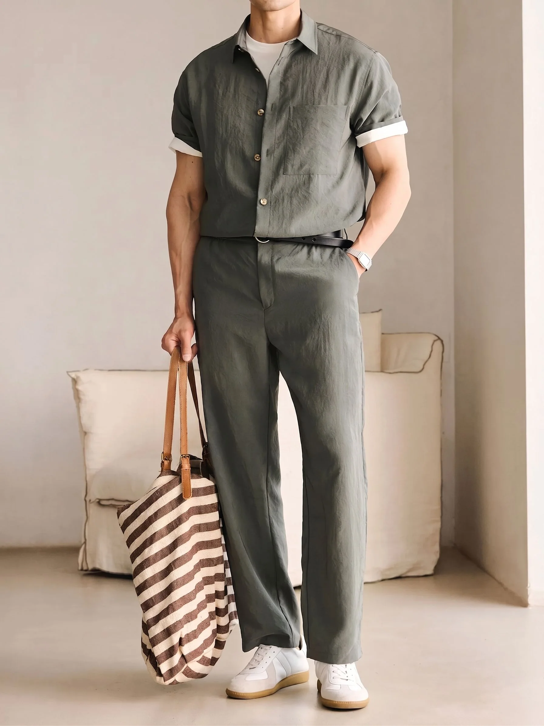 Short-Sleeve Pocket Shirt - Image 2