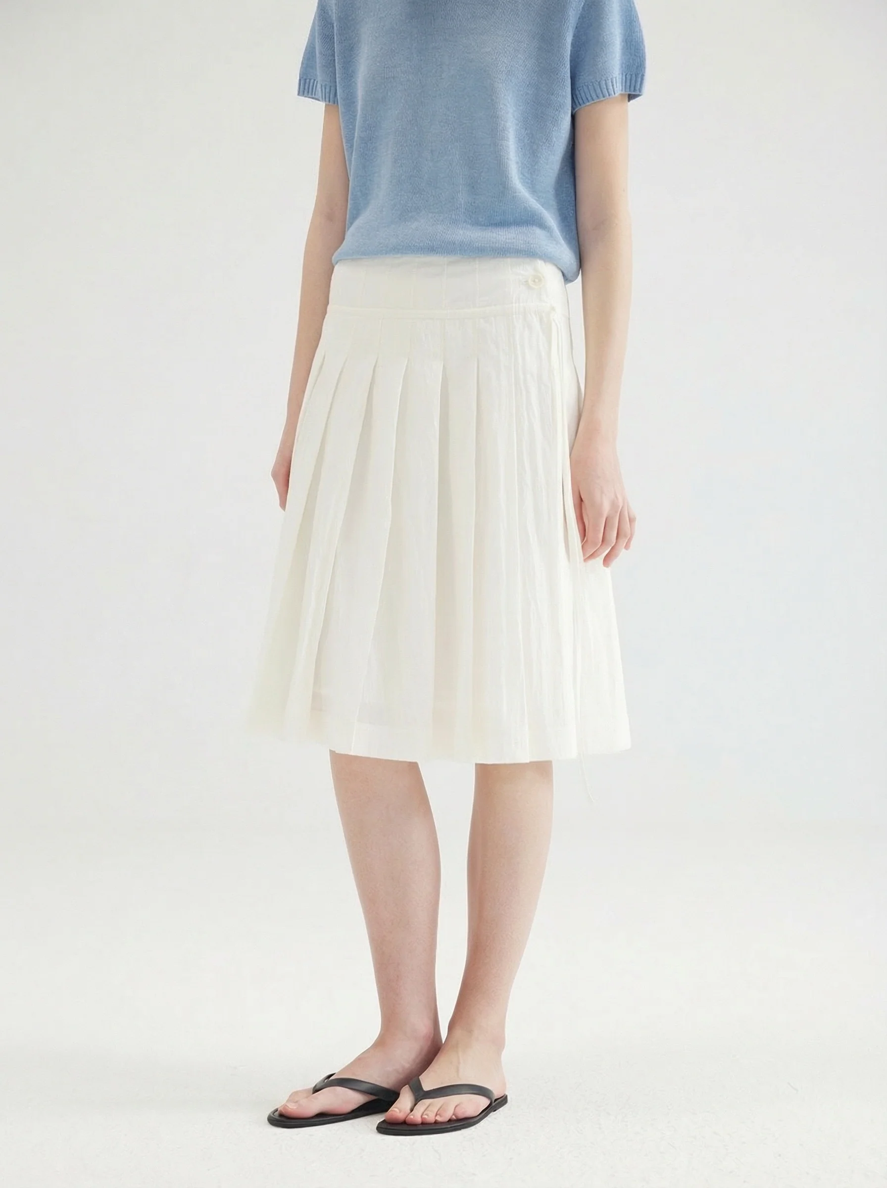 Side Button Pleated Skirt - Image 2