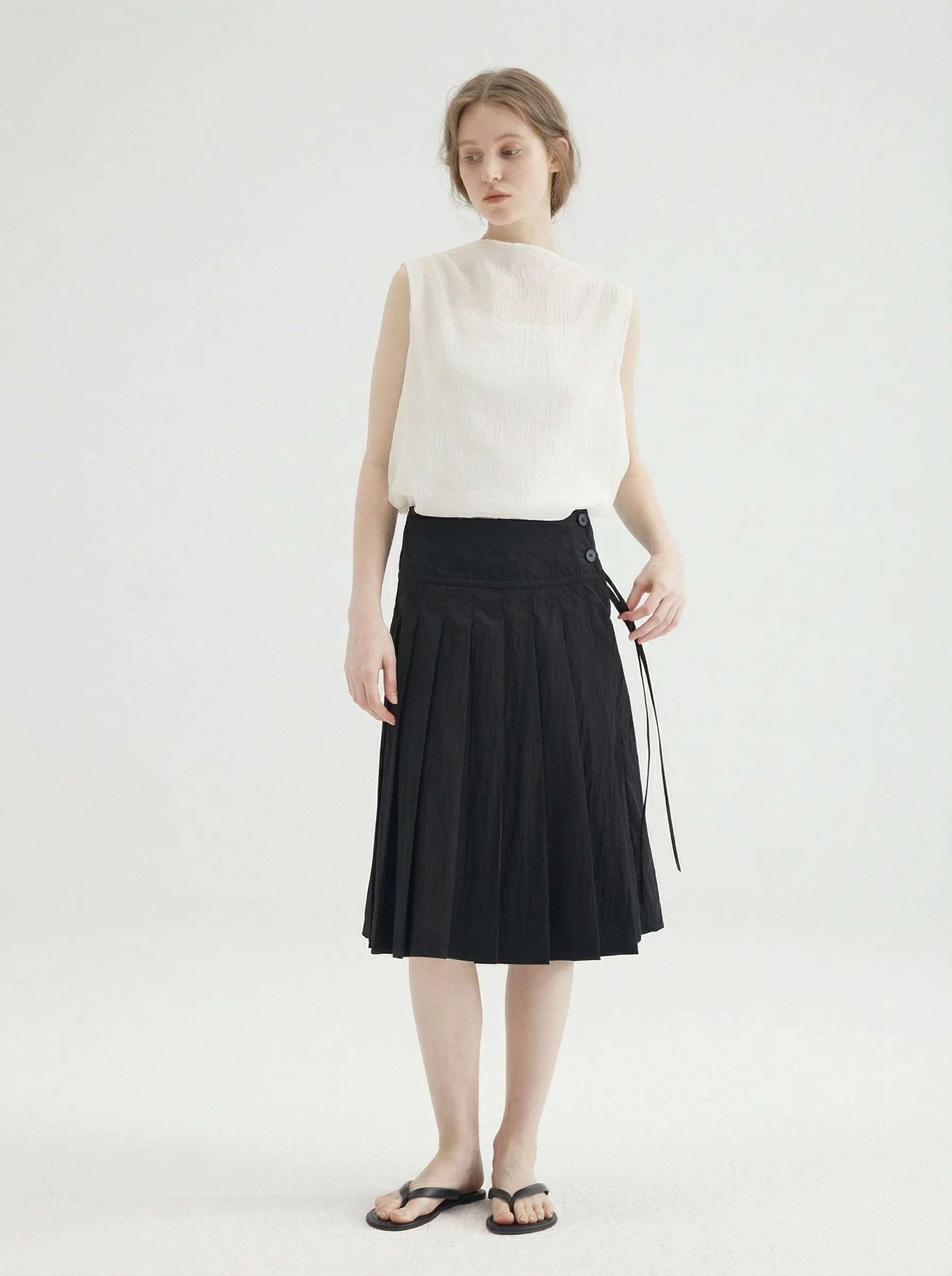 Side Button Pleated Skirt - Image 5
