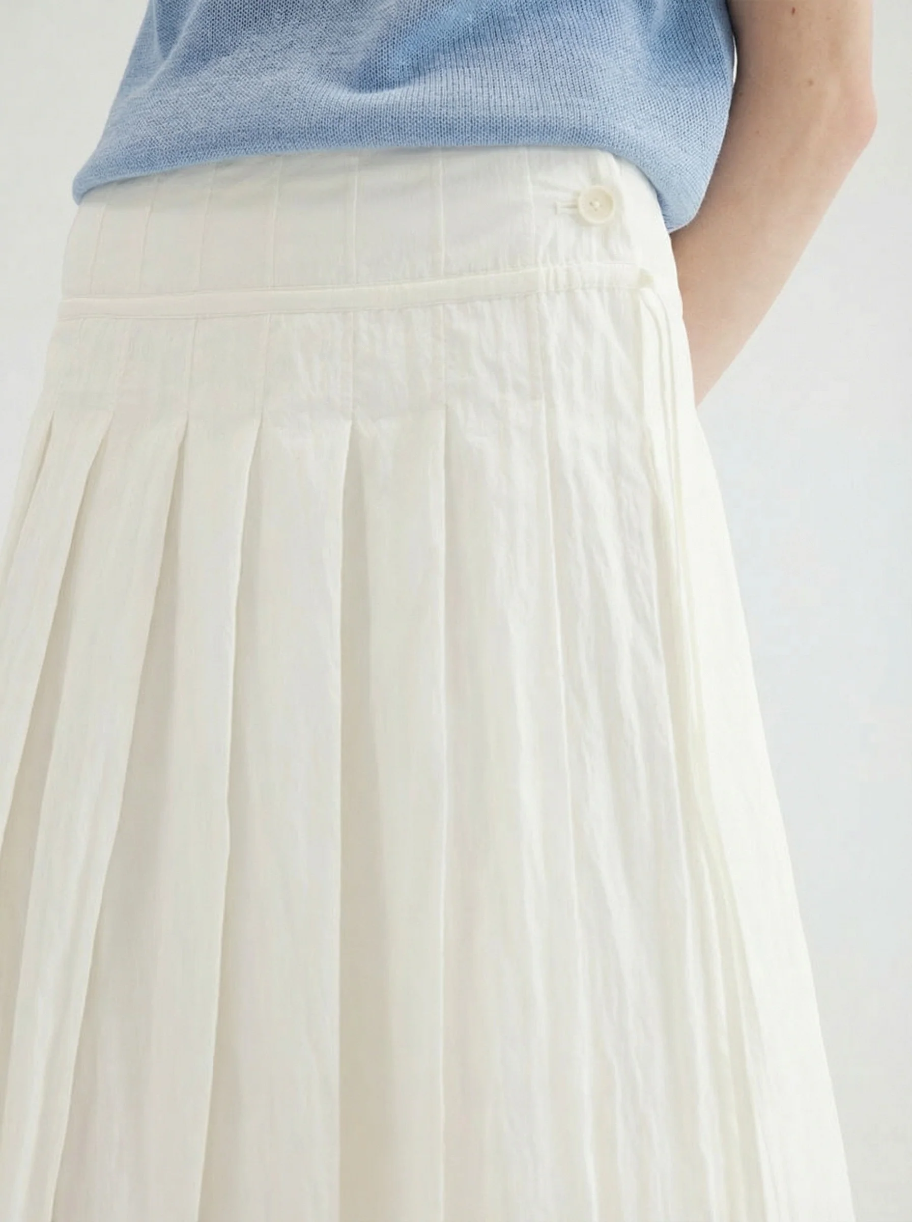 Side Button Pleated Skirt - Image 6