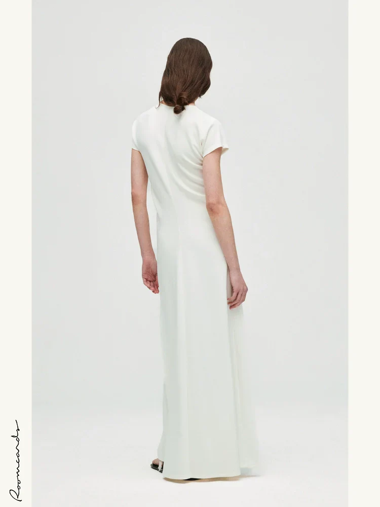 Side-Pleated V-Neck Maxi Dress - Image 3
