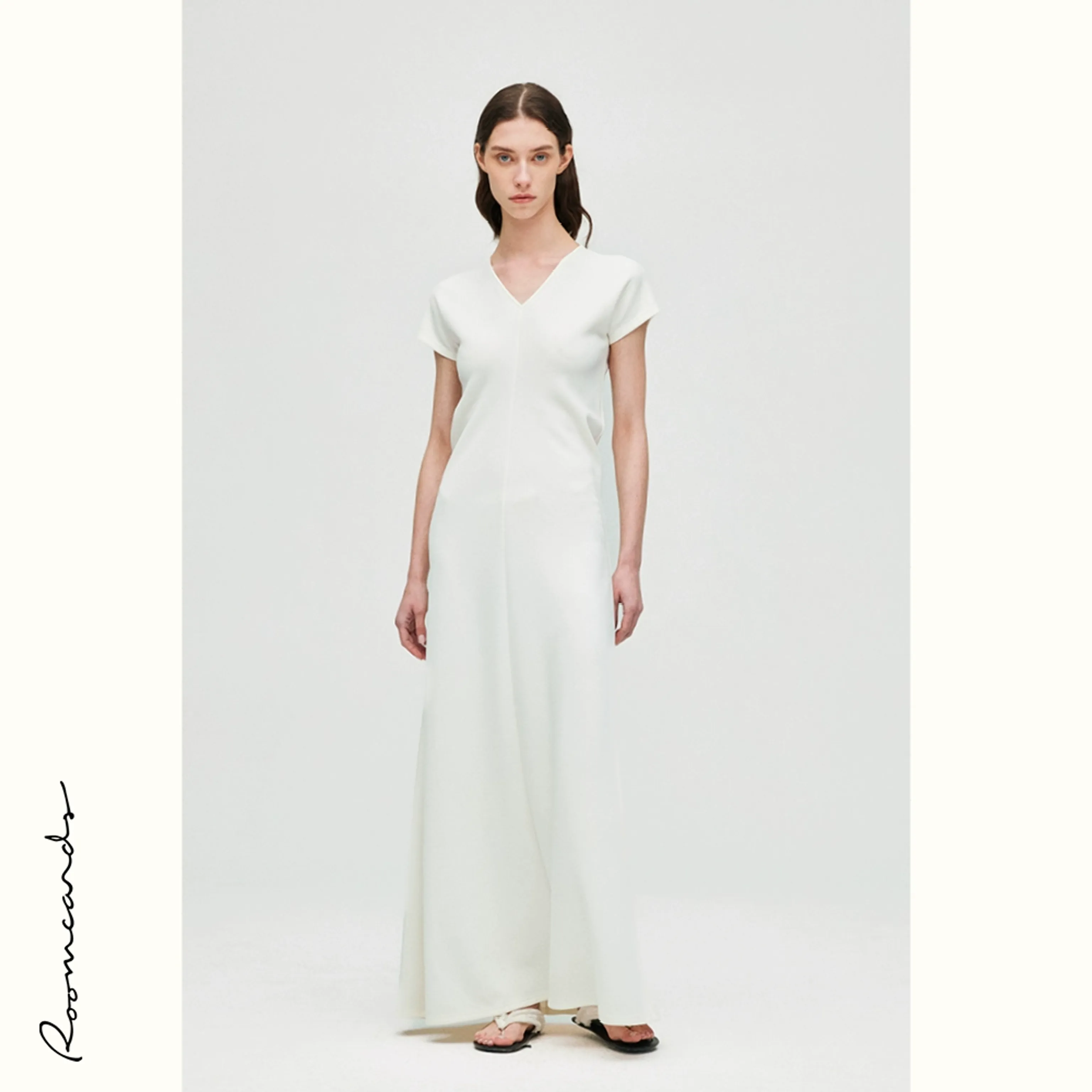 Side-Pleated V-Neck Maxi Dress - Image 7