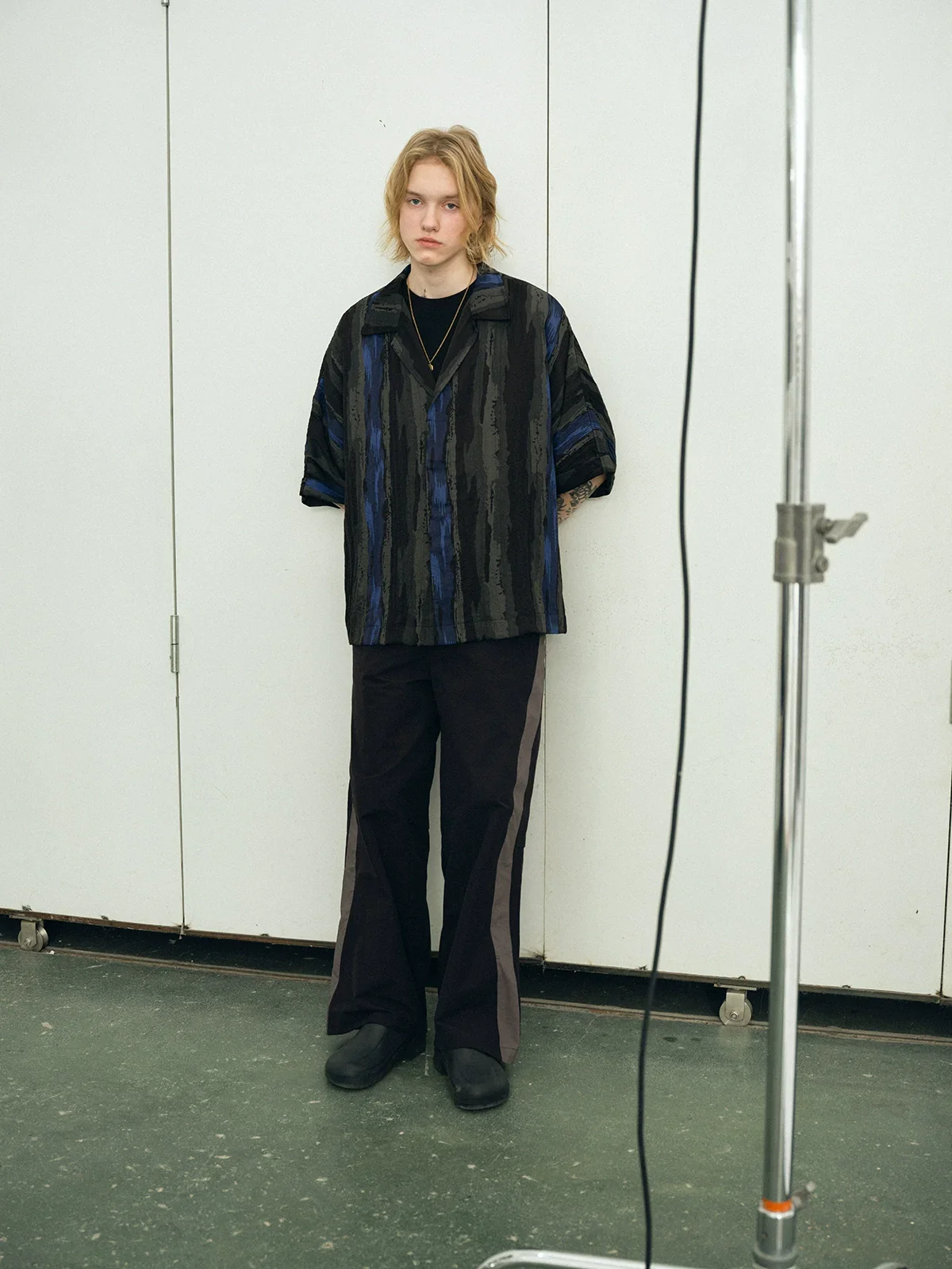 Side-Stripe Wide Trousers - Image 4