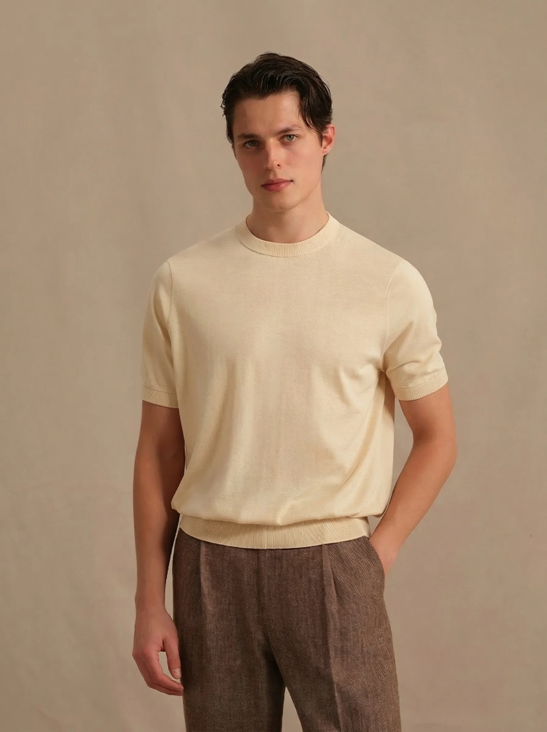 Silk-Linen Crew-Neck Tee - Image 3