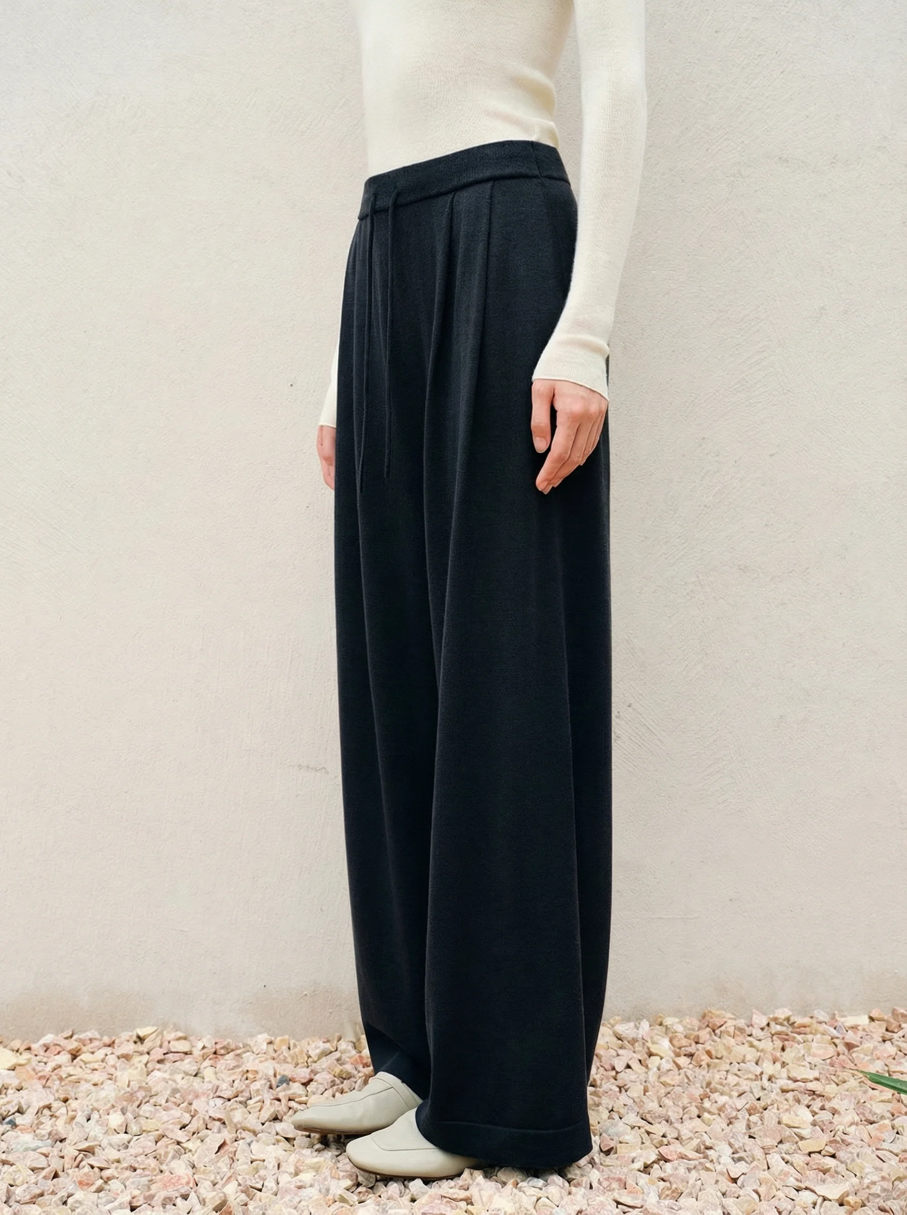 Silk Wool Knit Three-Piece Set - Image 3