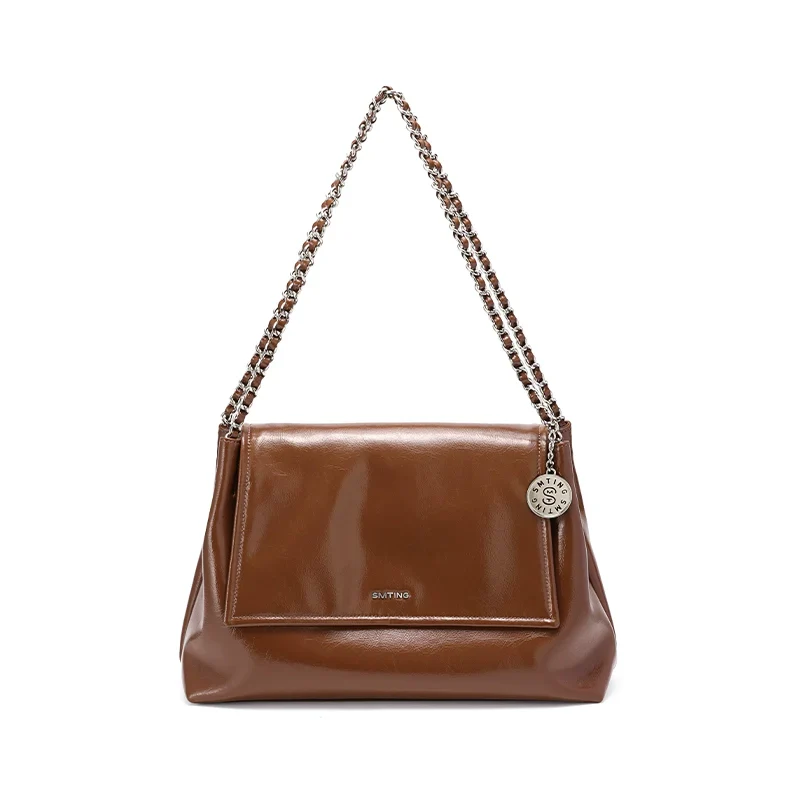 Silver Chain Shoulder Tote - Image 5