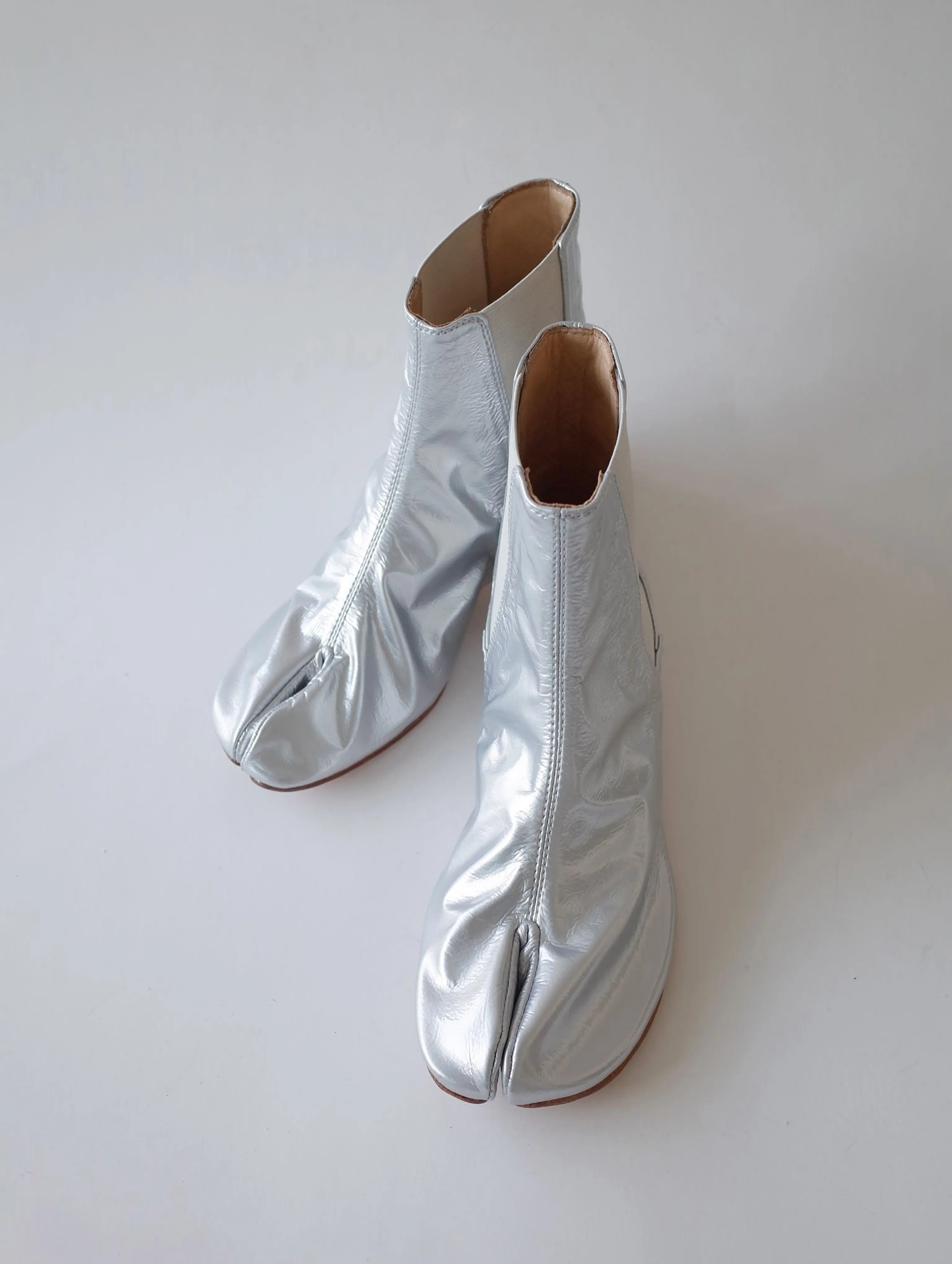 Silver Split-Toe Chelsea Boots
