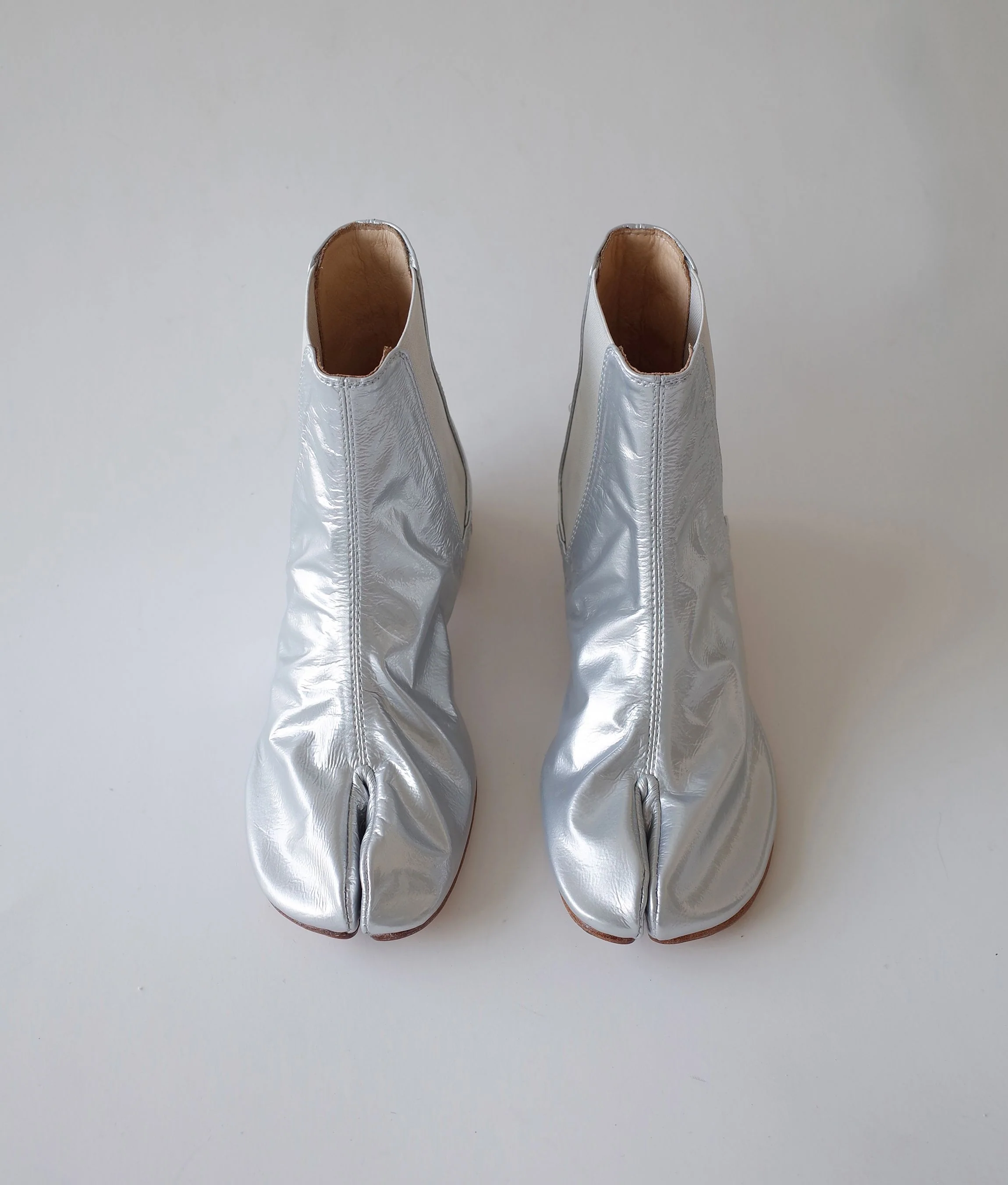Silver Split-Toe Chelsea Boots - Image 3