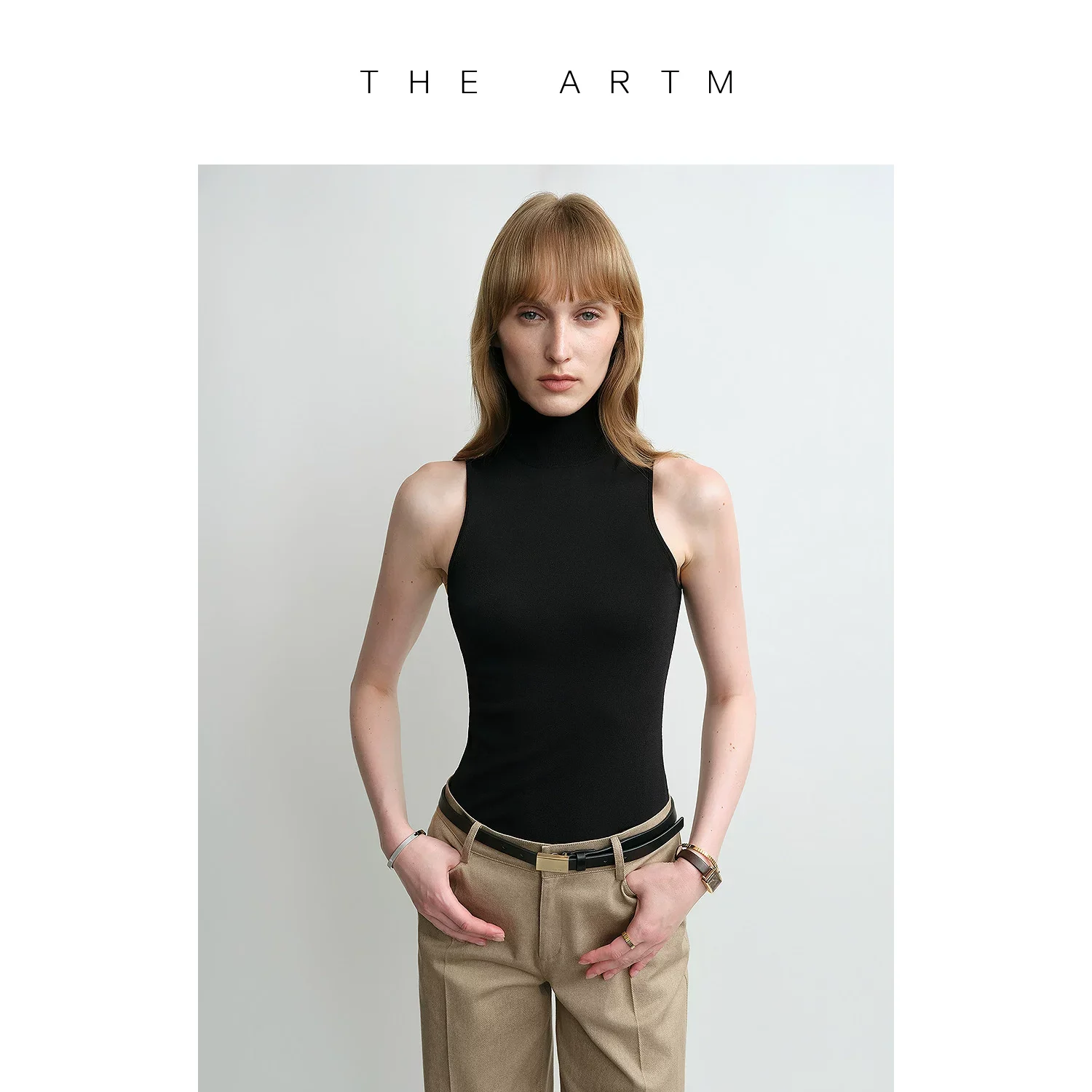 Sleeveless Mockneck Top - Image 8