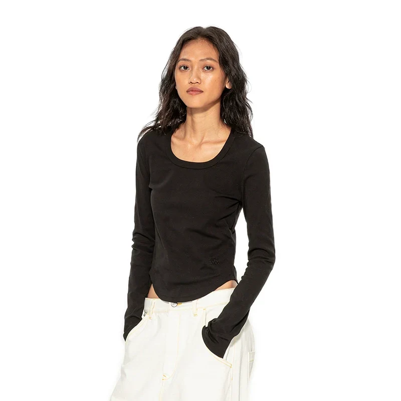 Slim Black Long-Sleeve Top - Image 3