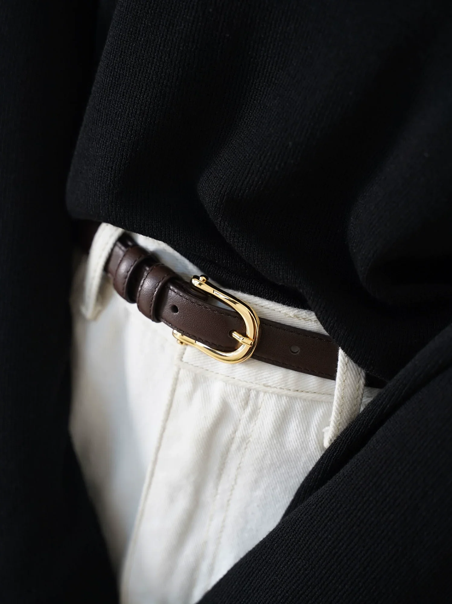 Slim Cowhide Leather Belt - Image 8