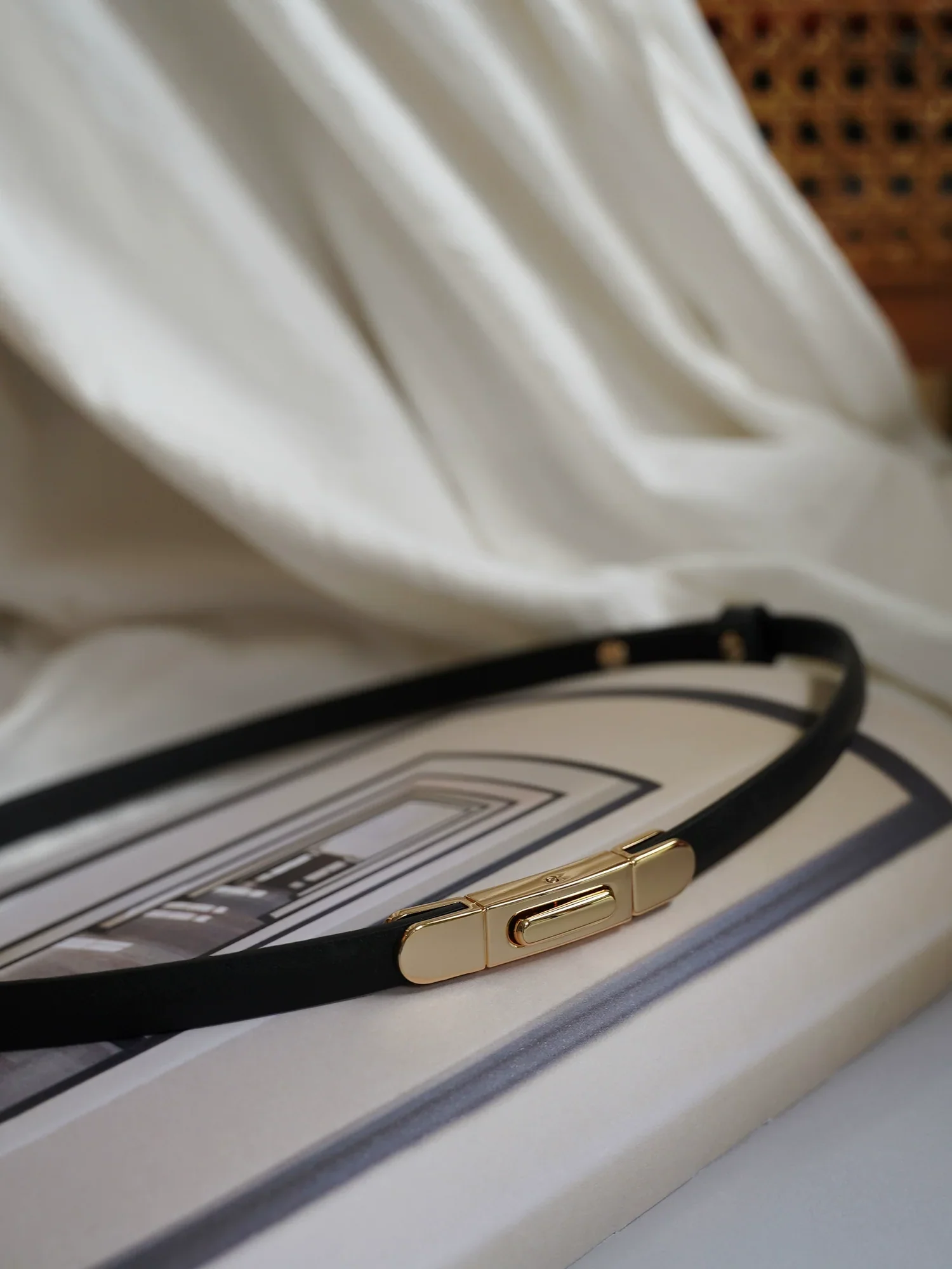 Slim Leather Waist Belt - Image 9
