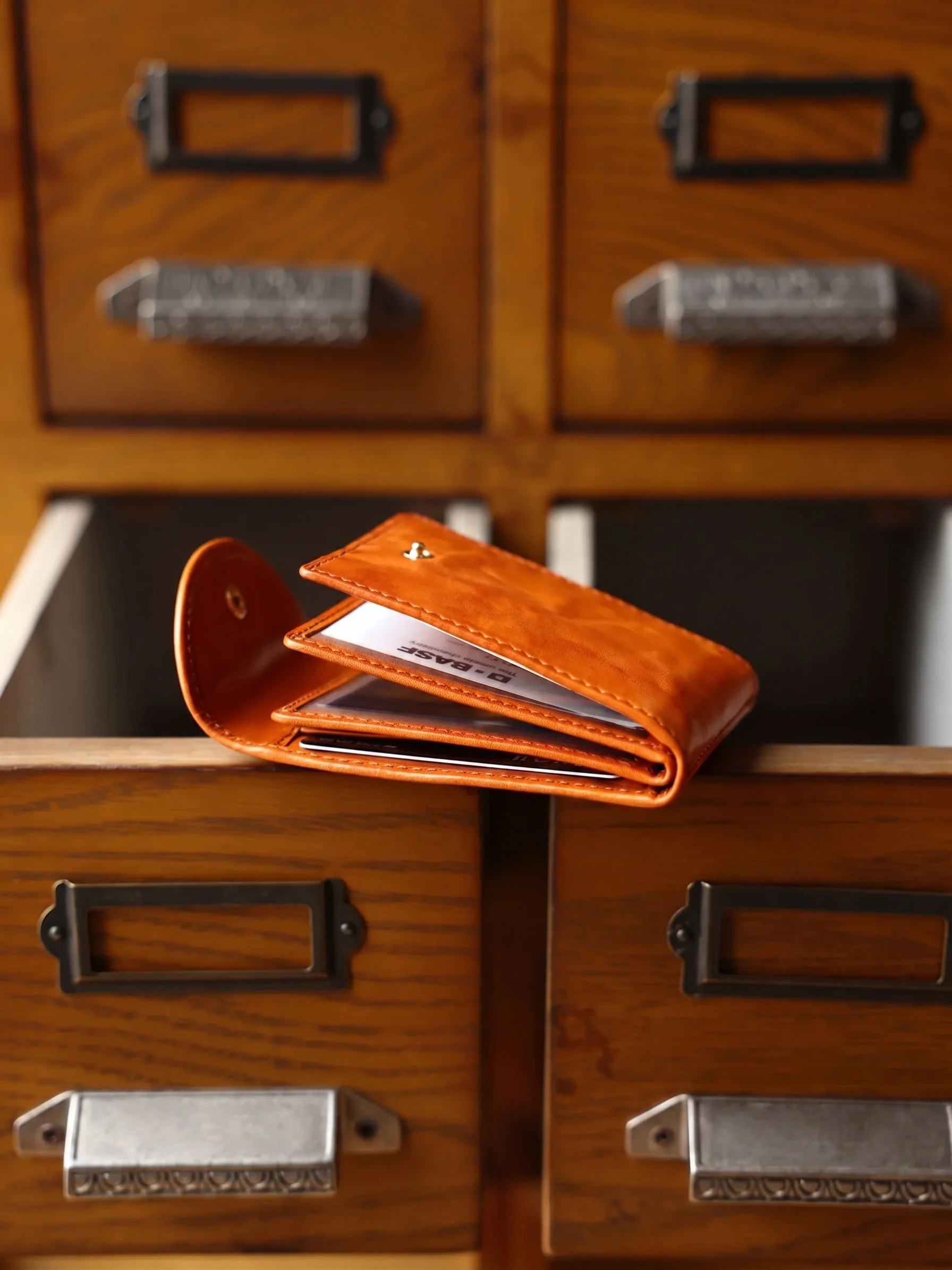 Snap Card Wallet - Image 7