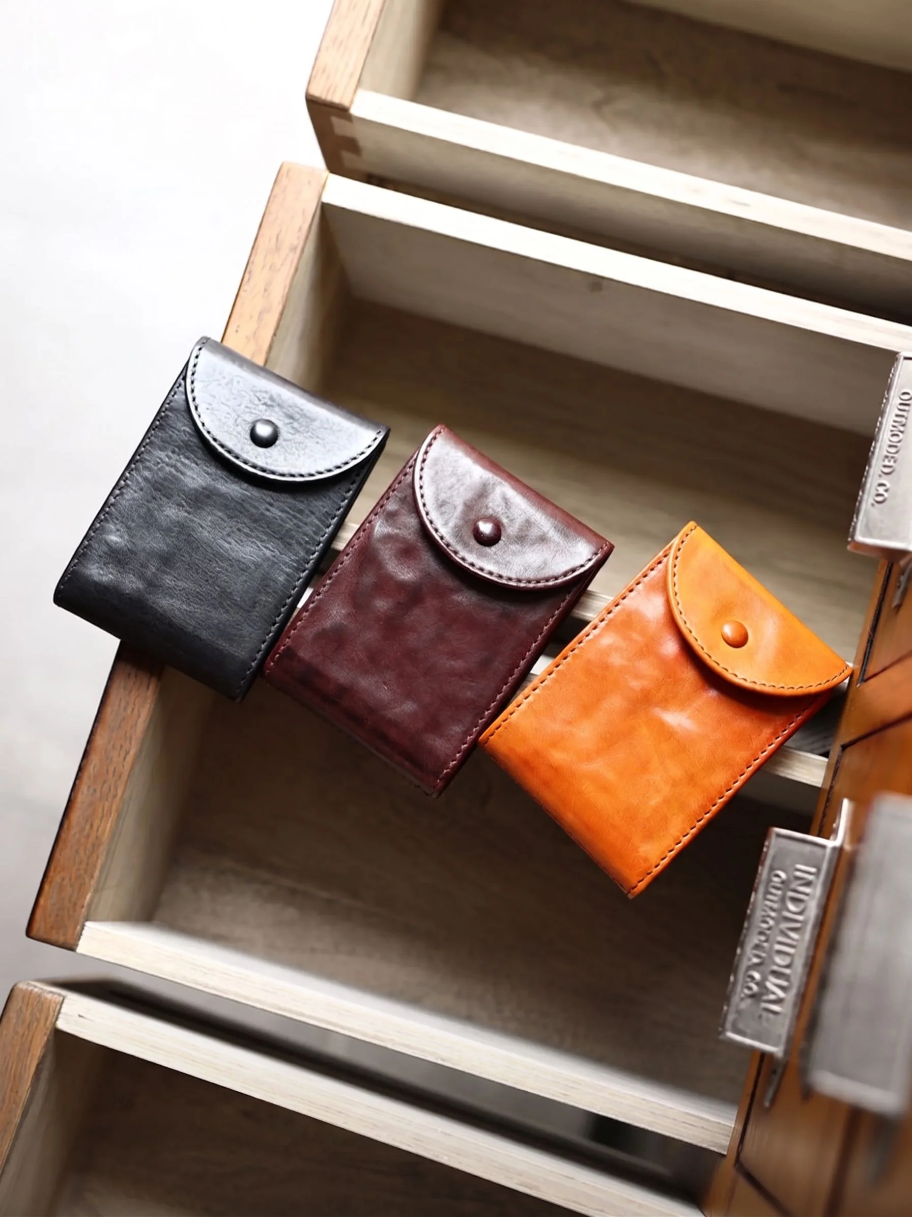Snap Card Wallet - Image 8