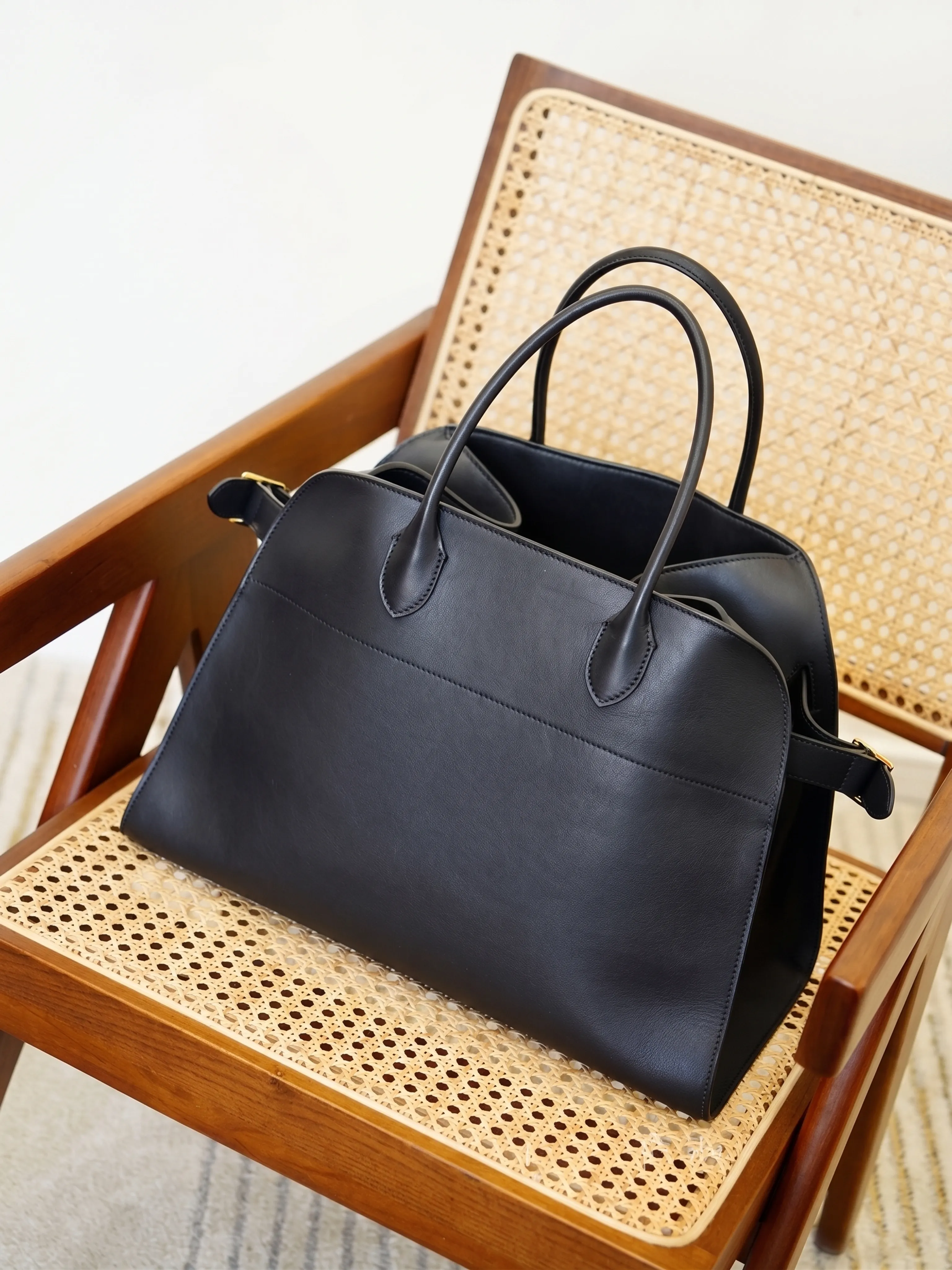 Soho Tote - Image 12