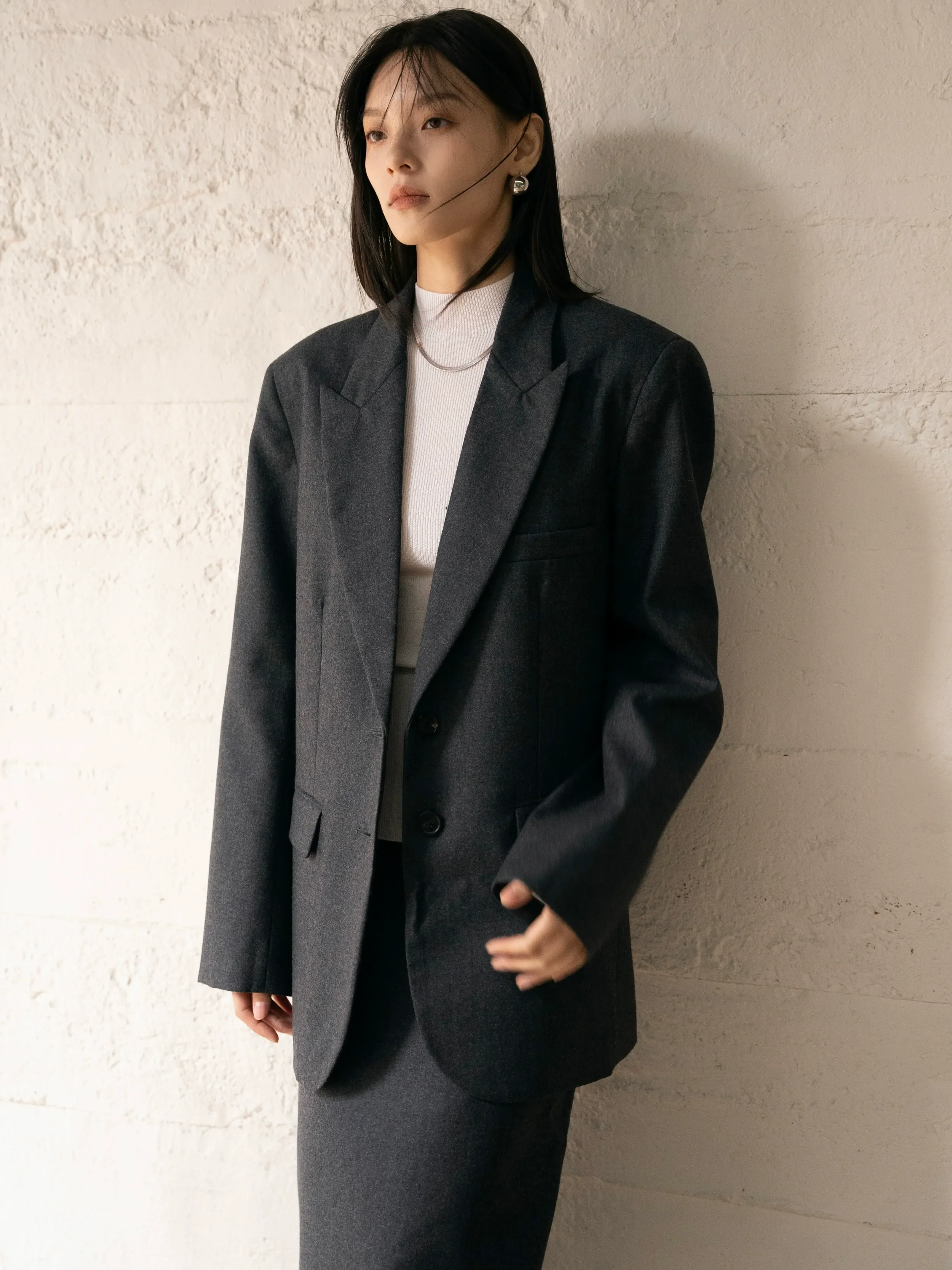 Sophisticated Blazer and Skirt Set - Image 5