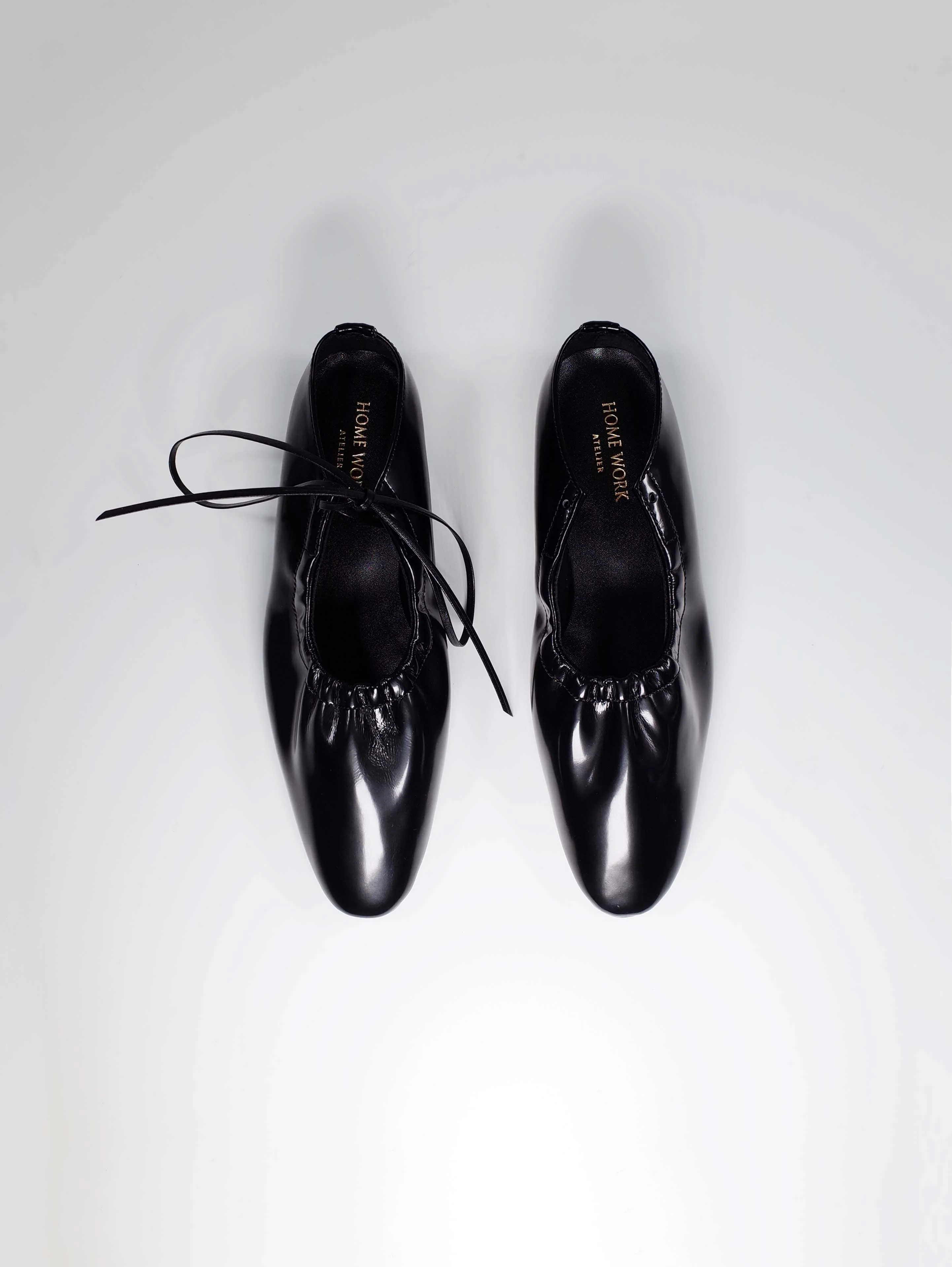 Sophisticated Glossy Ballet Flats - Image 2