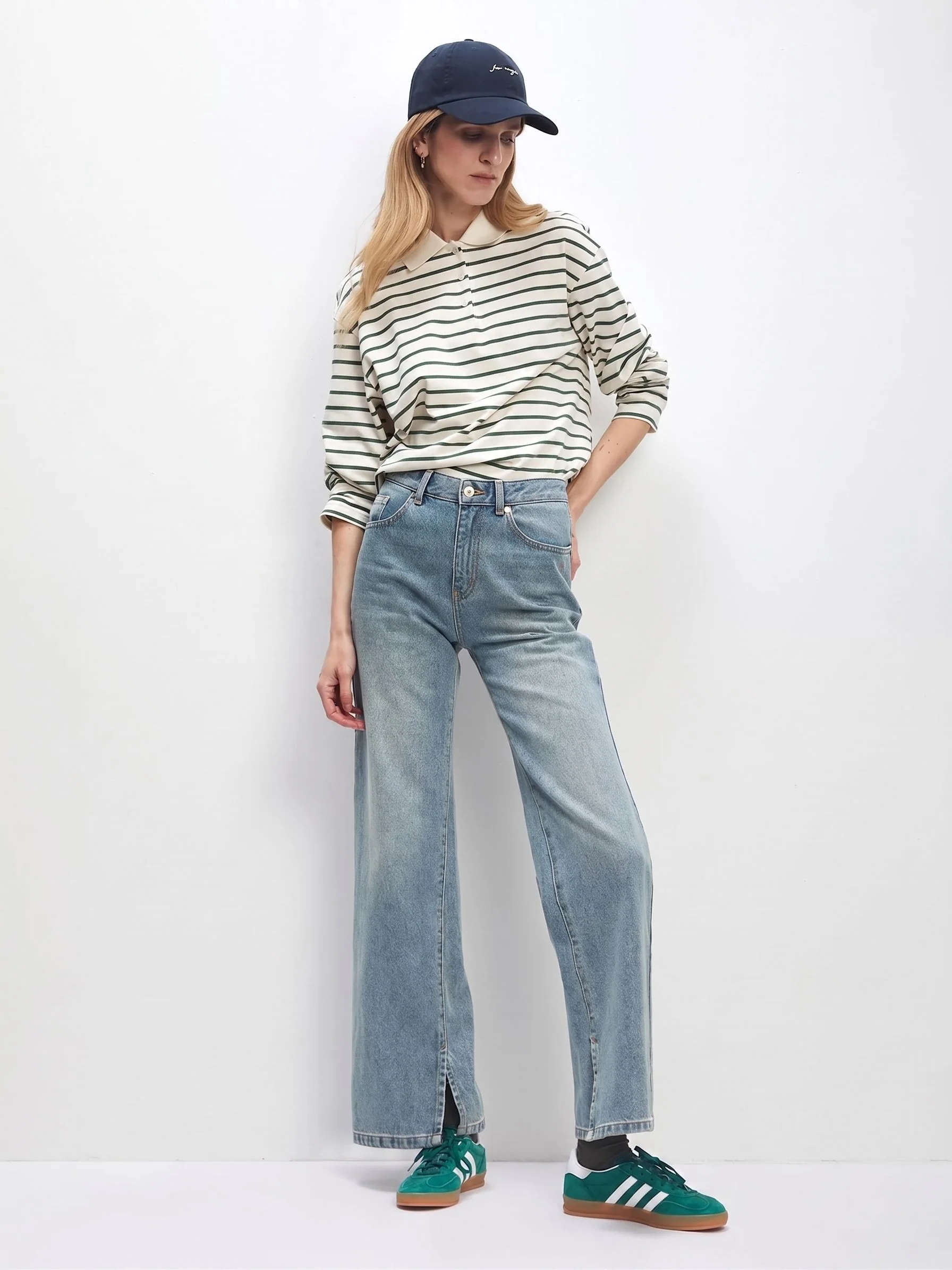 Split-Hem Wide Jeans - Image 4