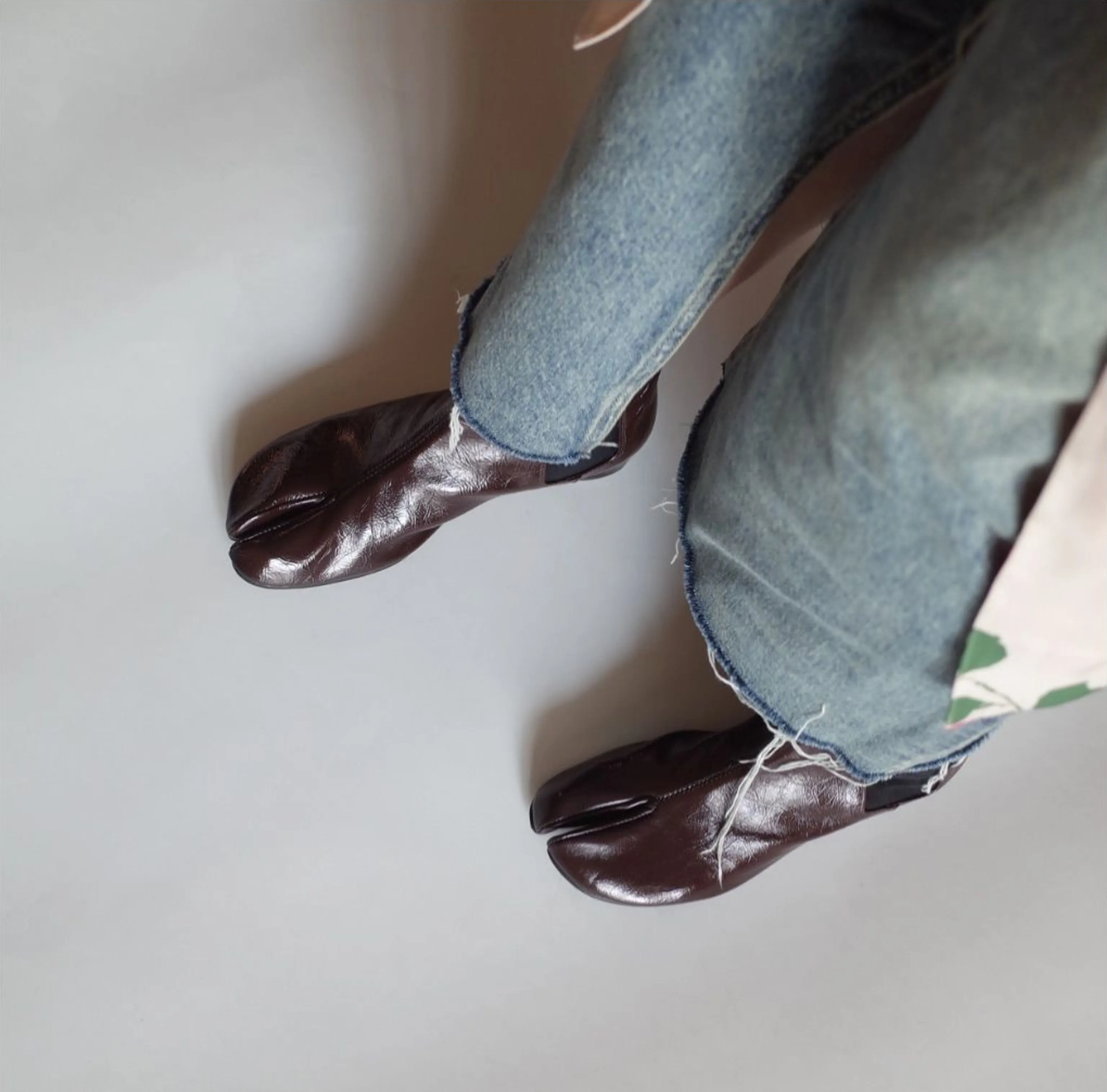 Split-Toe Chelsea Boots - Image 3