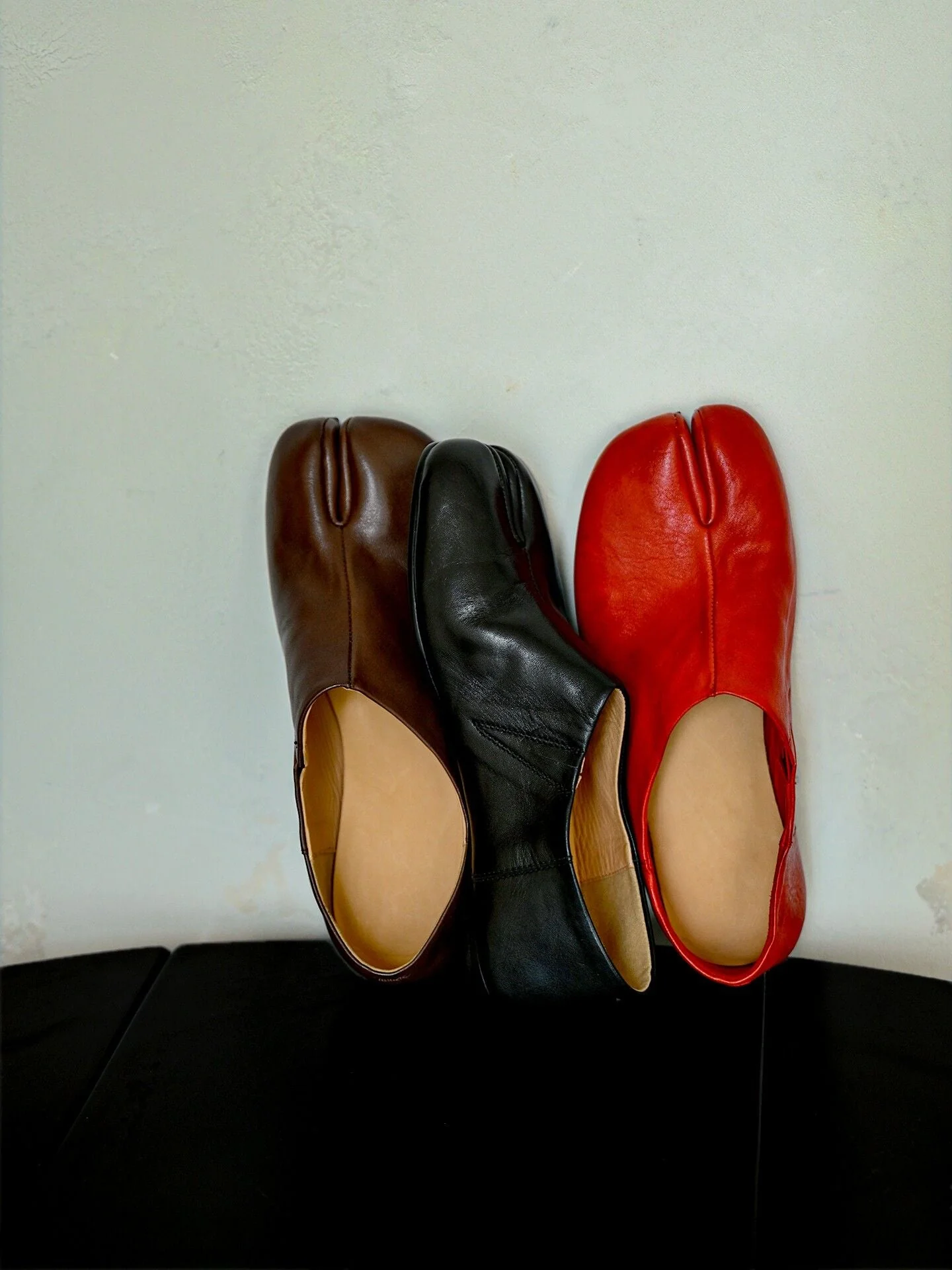 Split-Toe Leather Flats