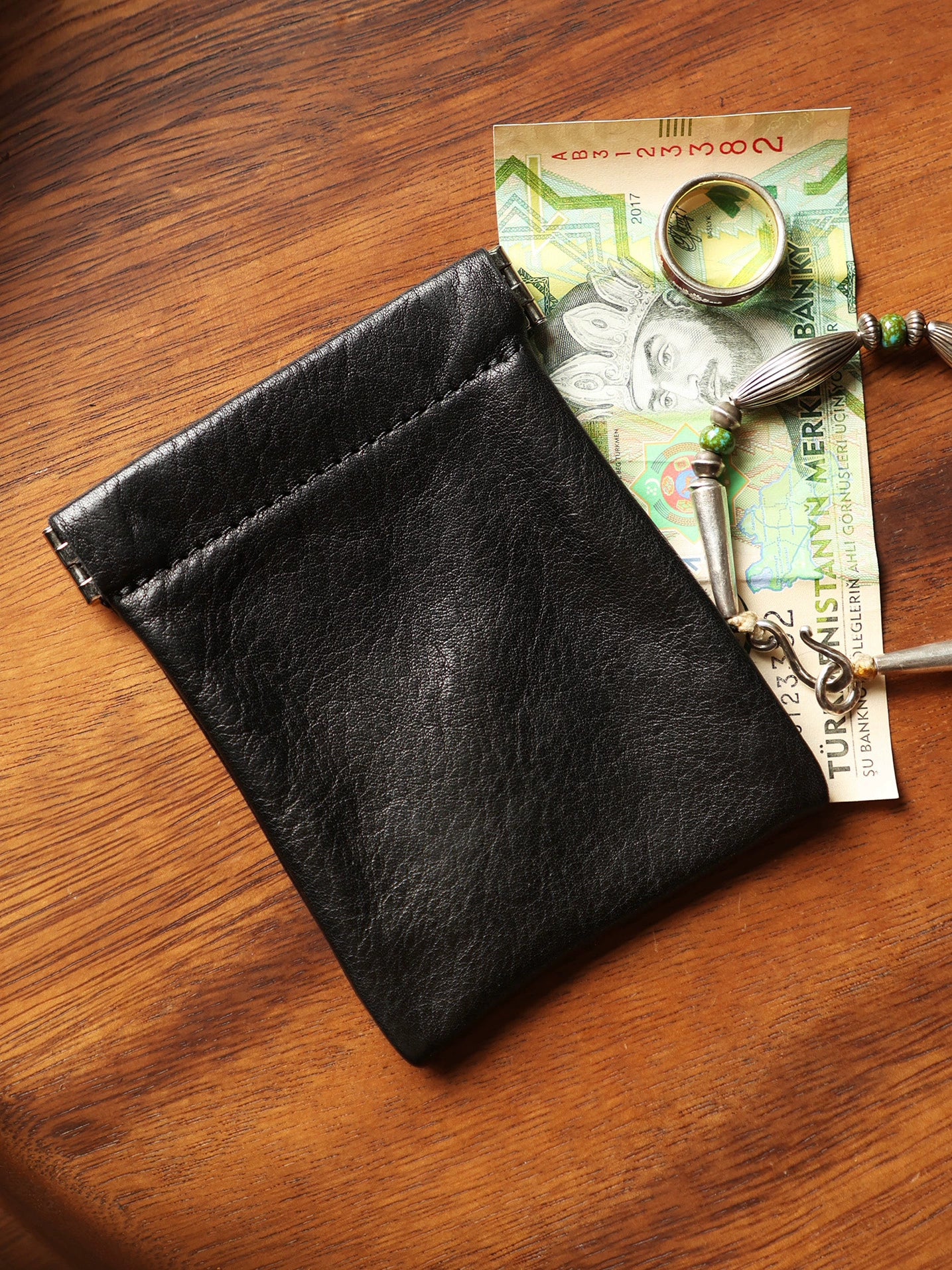 Spring-Frame Leather Coin & Card Pouch - Image 4