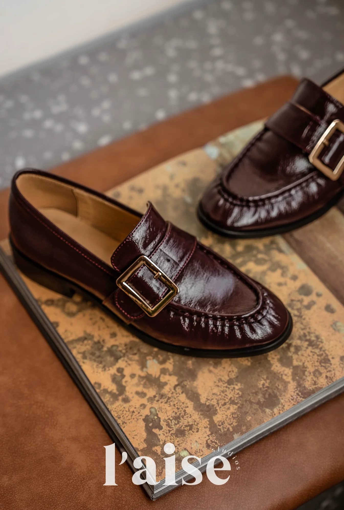 Square-Buckle Leather Loafers - Image 4