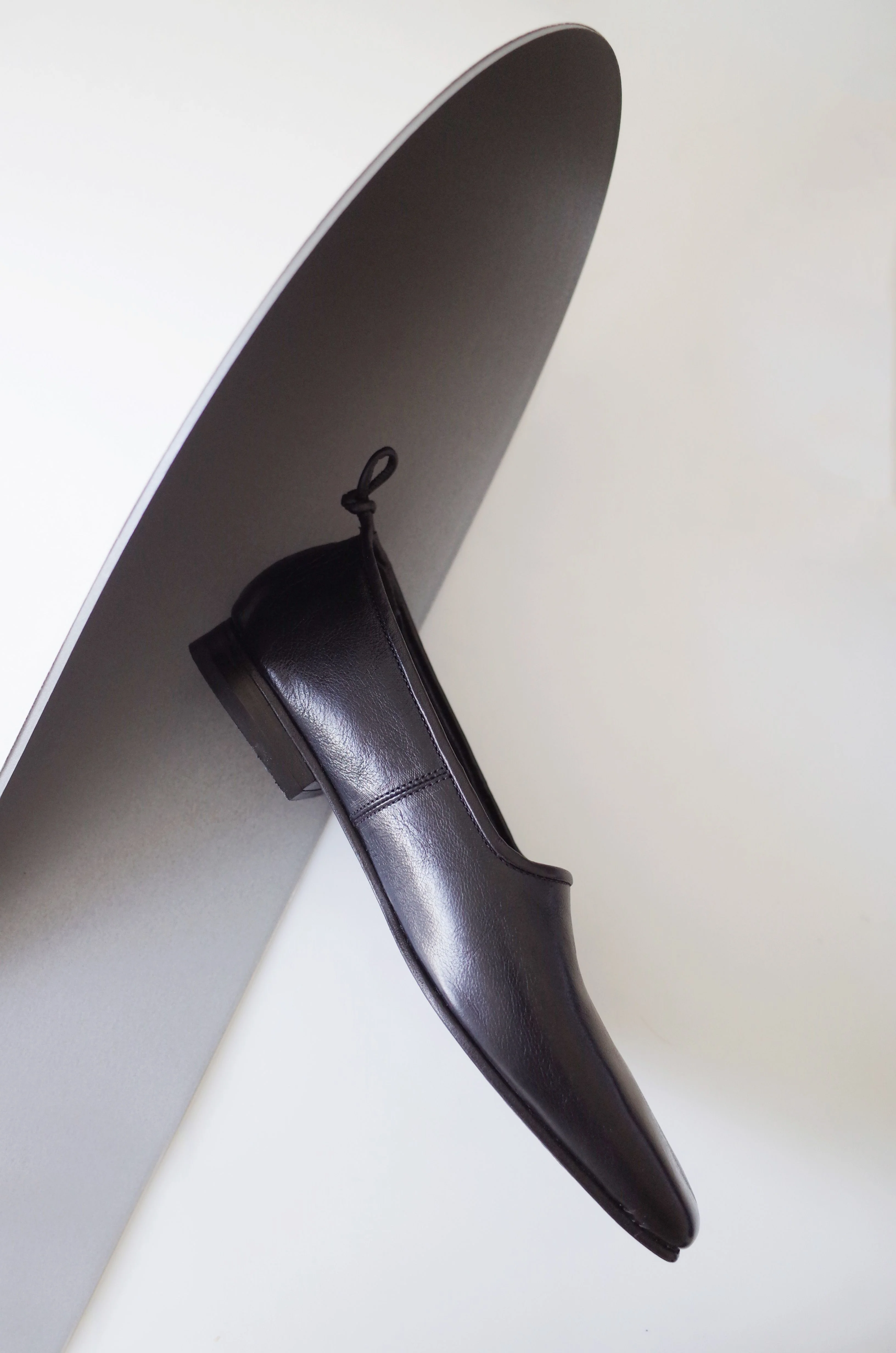 Square Toe Leather Flats - Image 2