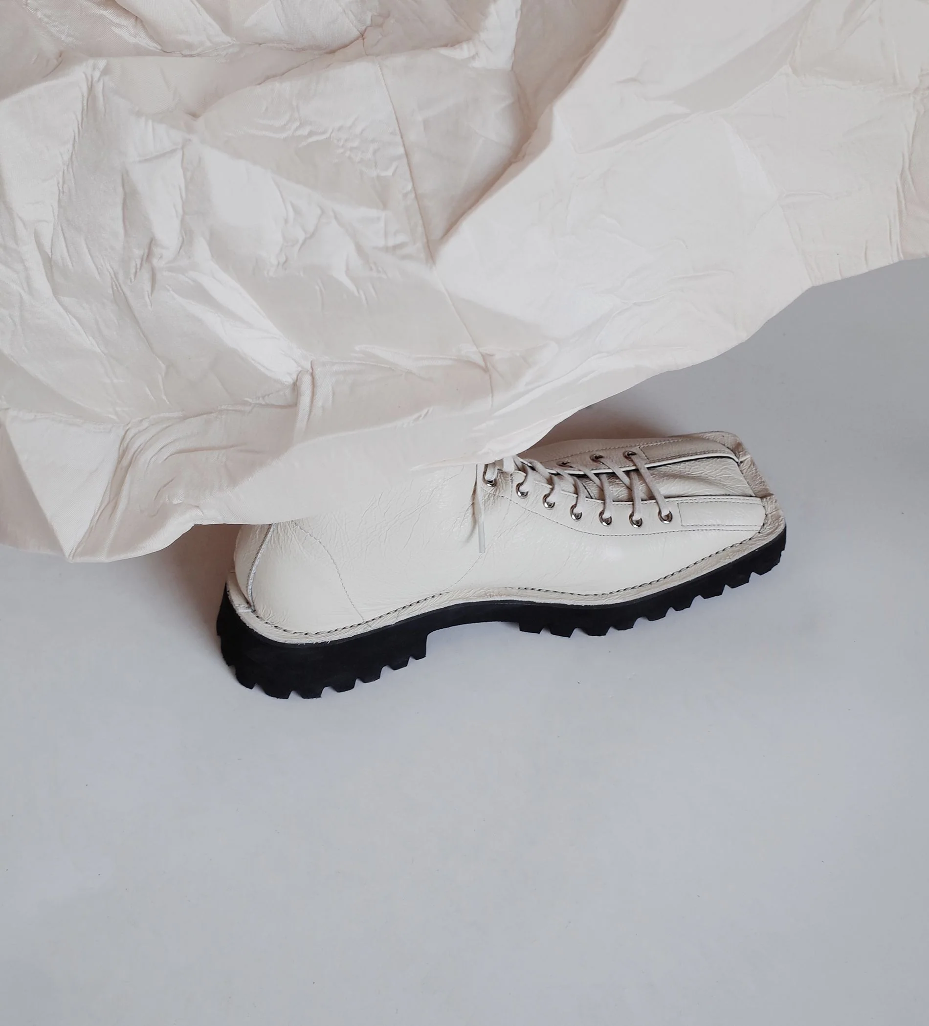Square Toe Retro Boots - Image 2